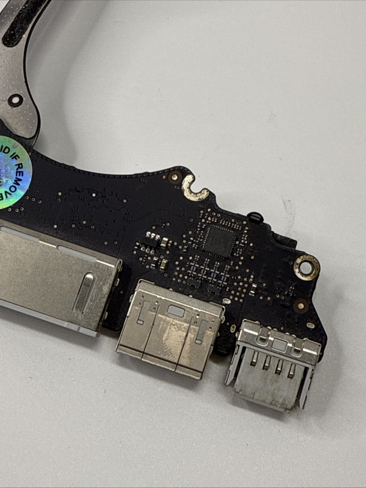 APPLE MACBOOK PRO 15" A1398 Mid 2014 USB SD I/O BOARD w/ CABLES 820-3547-A