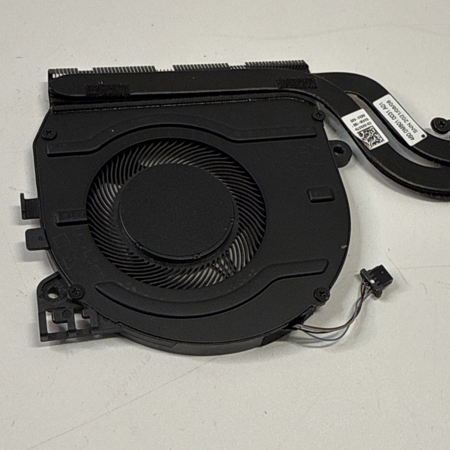 Dell Latitude 5320 Series CPU Cooling Fan & Heatsink P/N 0VNX78 0CJCNP Genuine