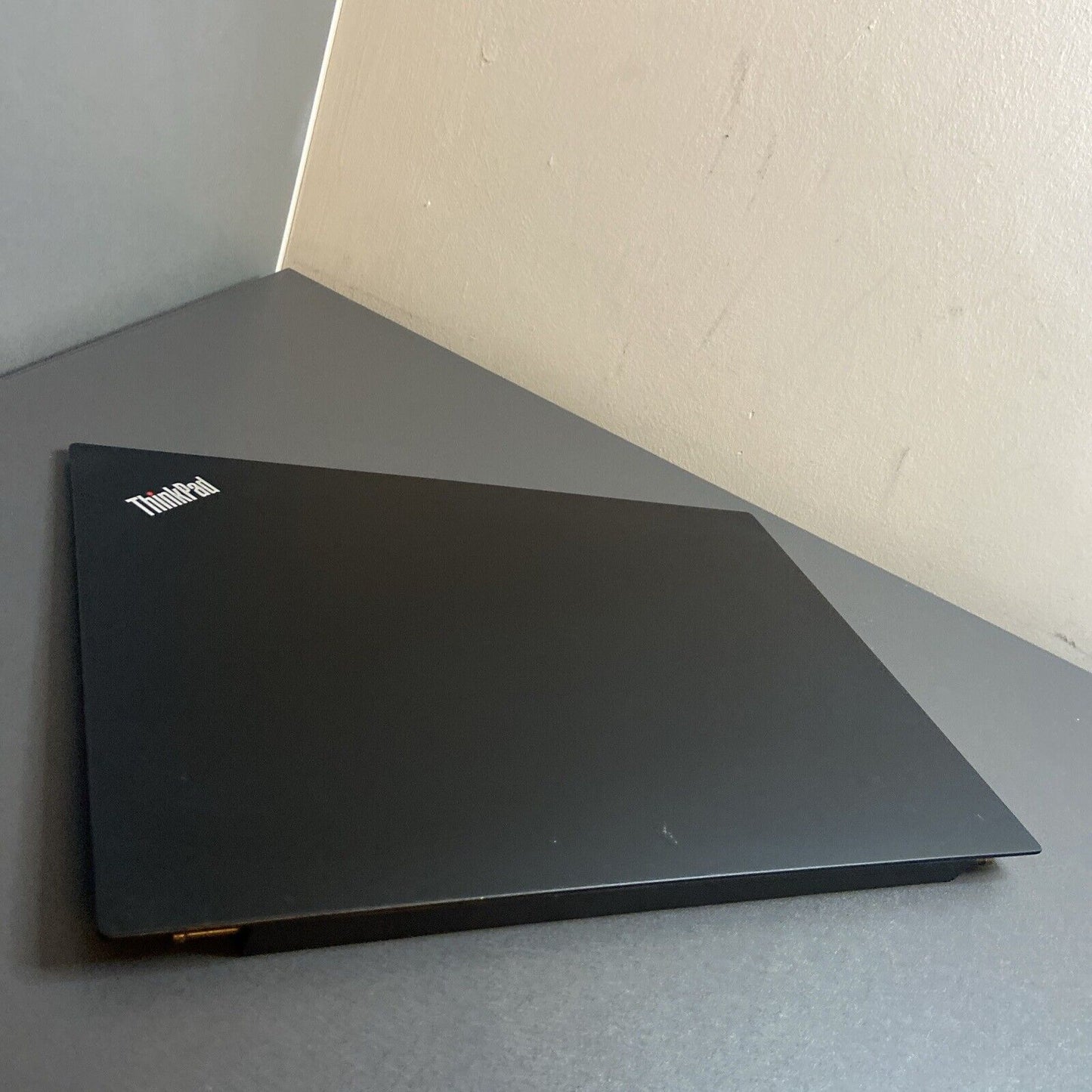 Lenovo Thinkpad E580 E585 Complete Top Lid Back Cover with Screen 02DL690