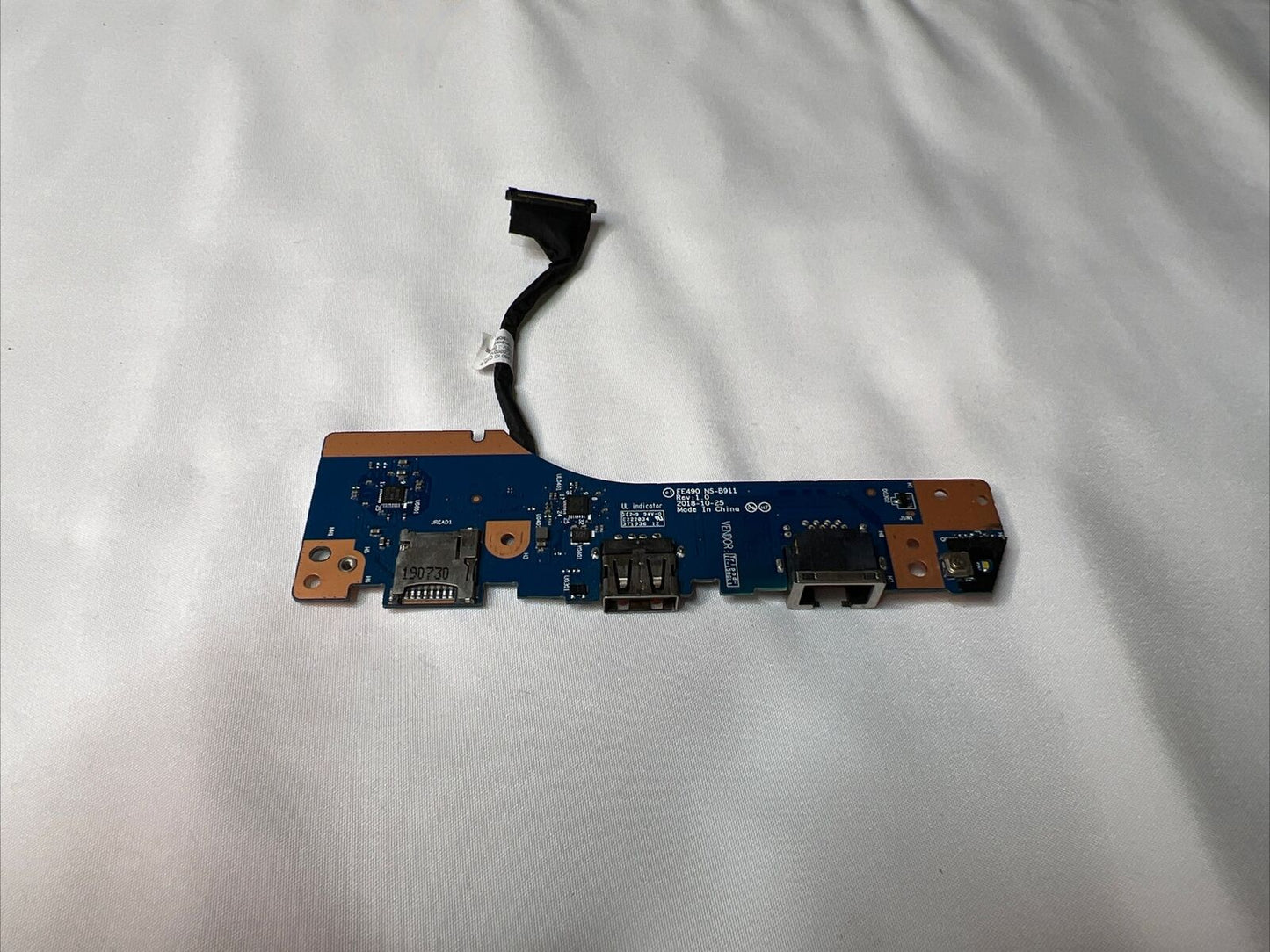 Lenovo ThinkPad E490 USB BOARD I/O BOARD LAN PORT POWER BUTTON BOARD