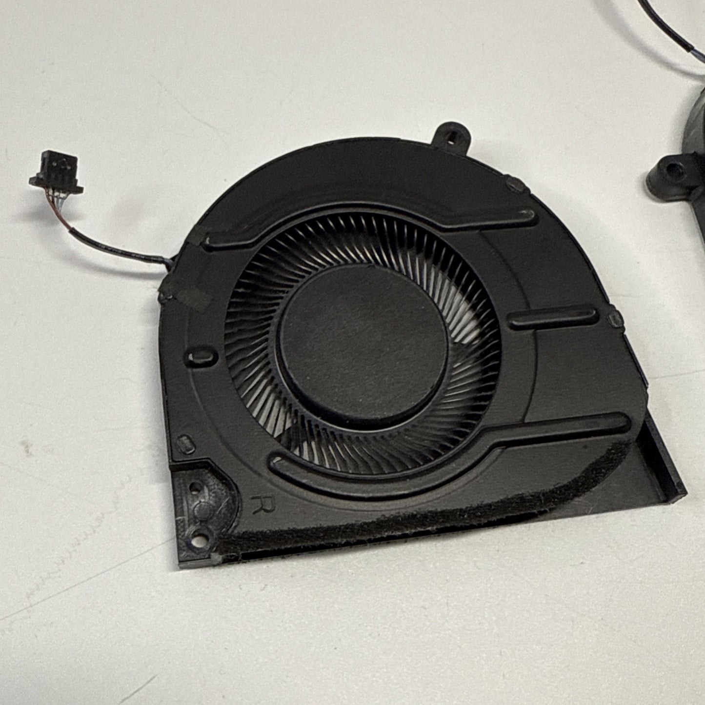 Dell Inspiron 16 Plus 7620 CPU Cooling Fans Set Left + Right 0N49HW 0Y2TW6