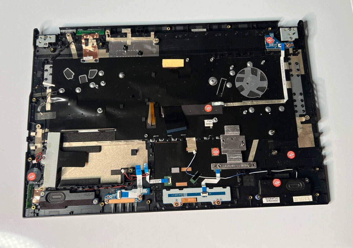 Clevo Notebook NH77DP Complete Palmrest Assembly UK Keyboard touchpad NH772-012