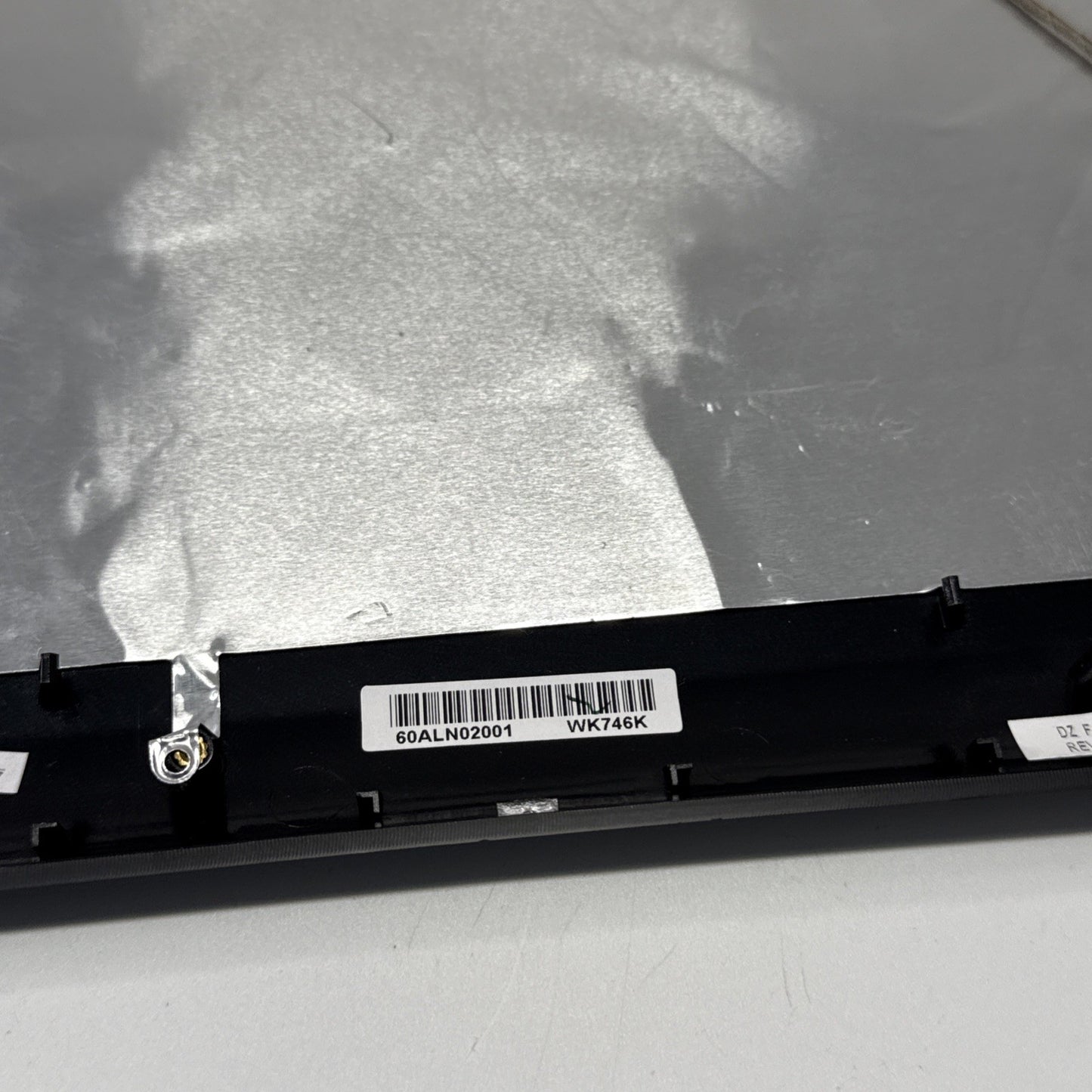 AP01L000J00 ACER ASPIRE 7720-4284 ICK70 LCD TOP LID BACK COVER 60.ALN02.001