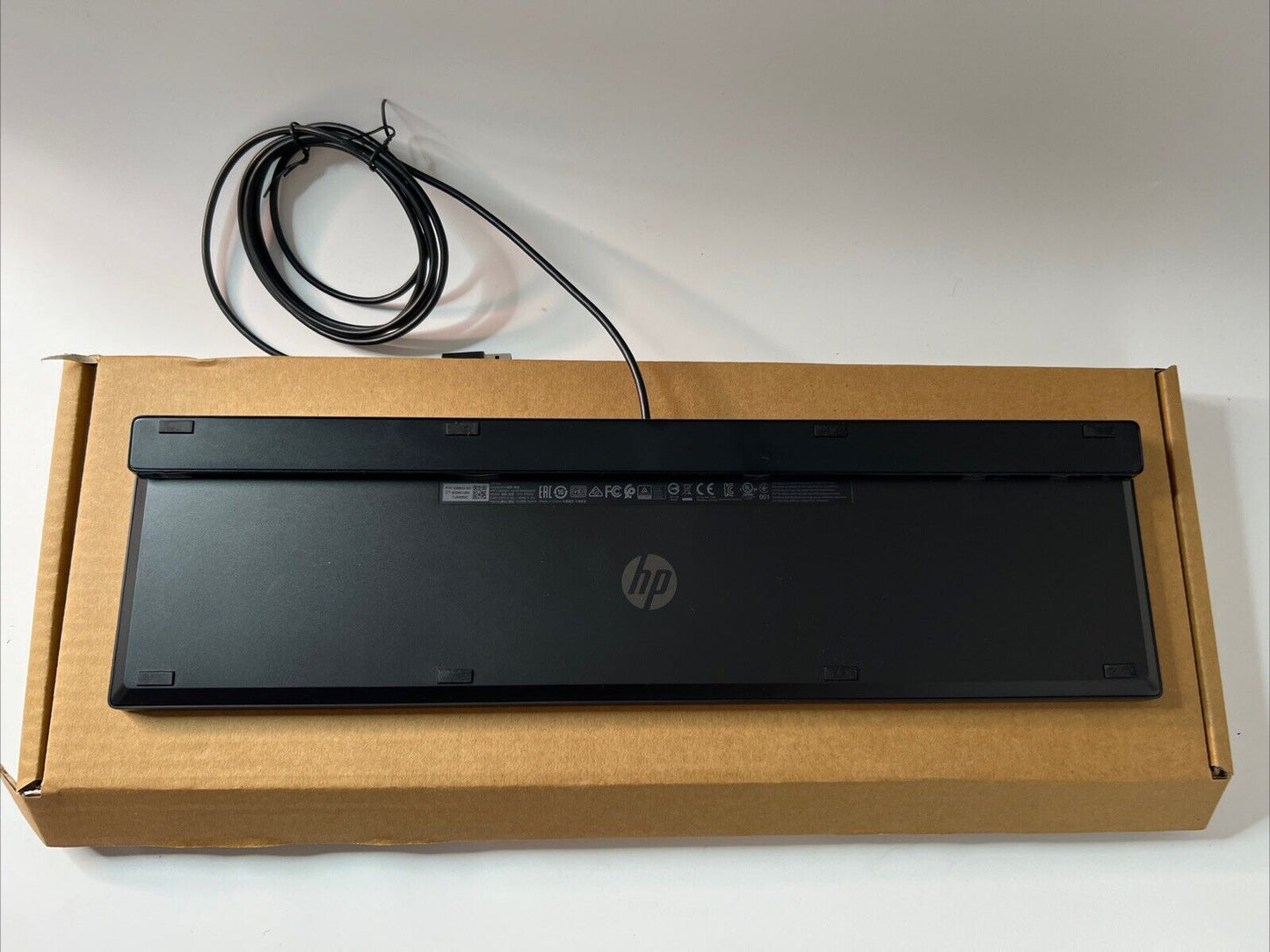 HP Lifestyle TPC-P001K 928922-031 USB Wired UK English Keyboard Black