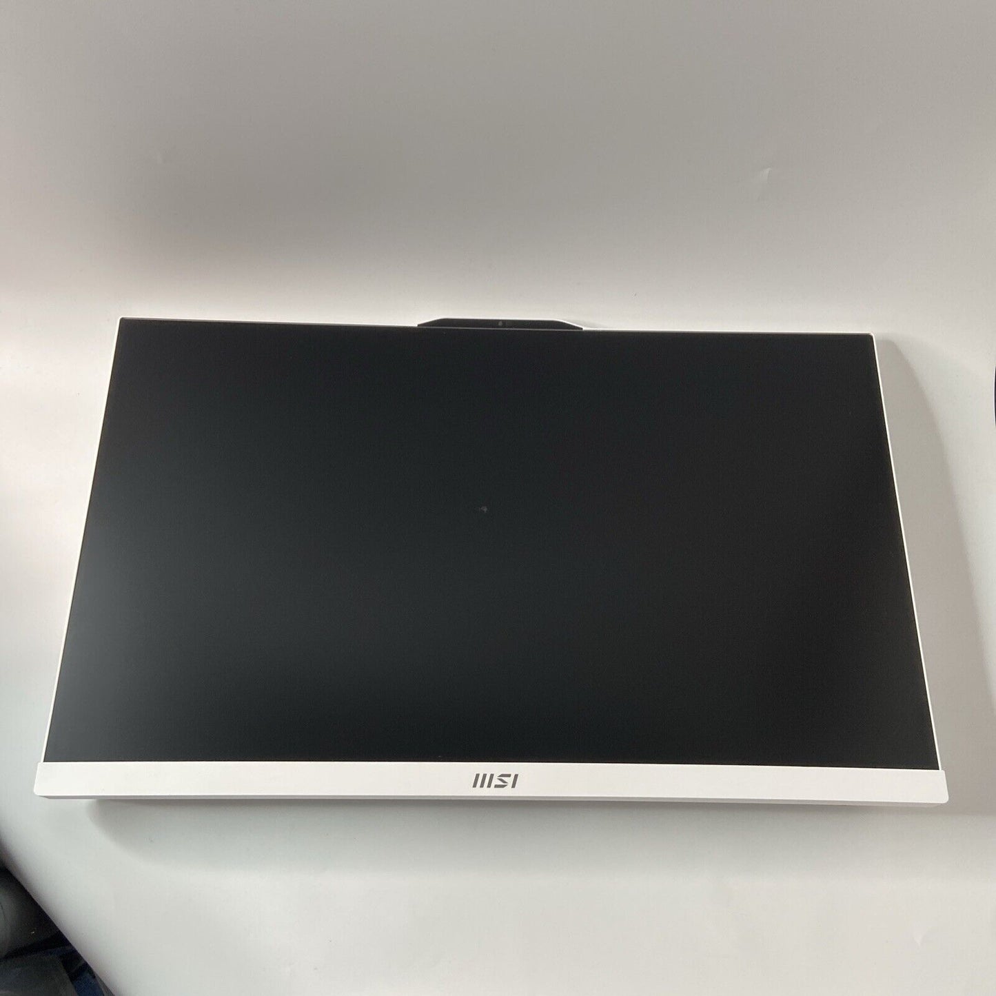 MSI Modern AM242 Intel Pentium 7505 4GB 128GB Windows 11 All In One PC