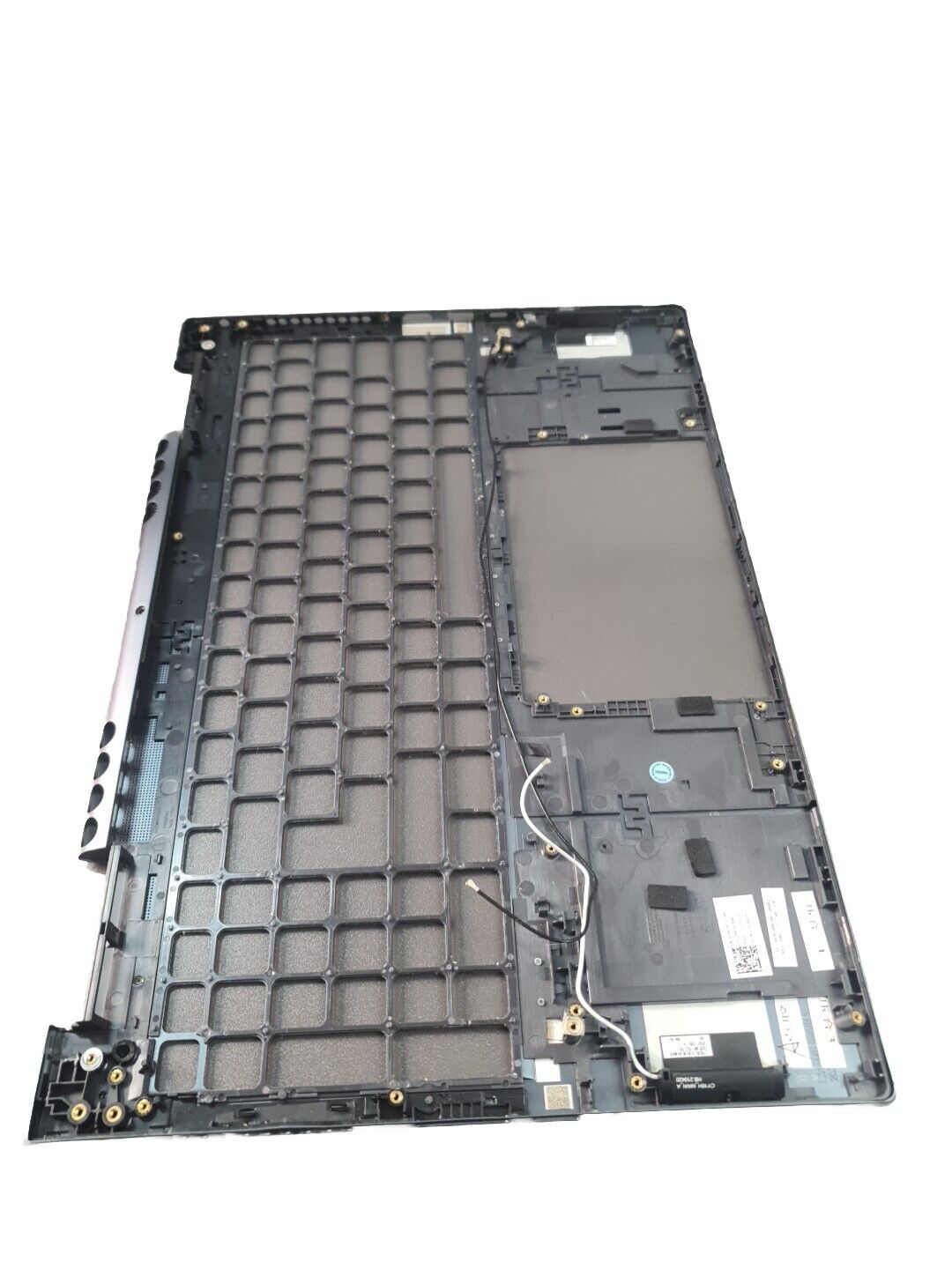 DELL Inspiron 16Plus 7610 LaptopPalmrest upper Cover