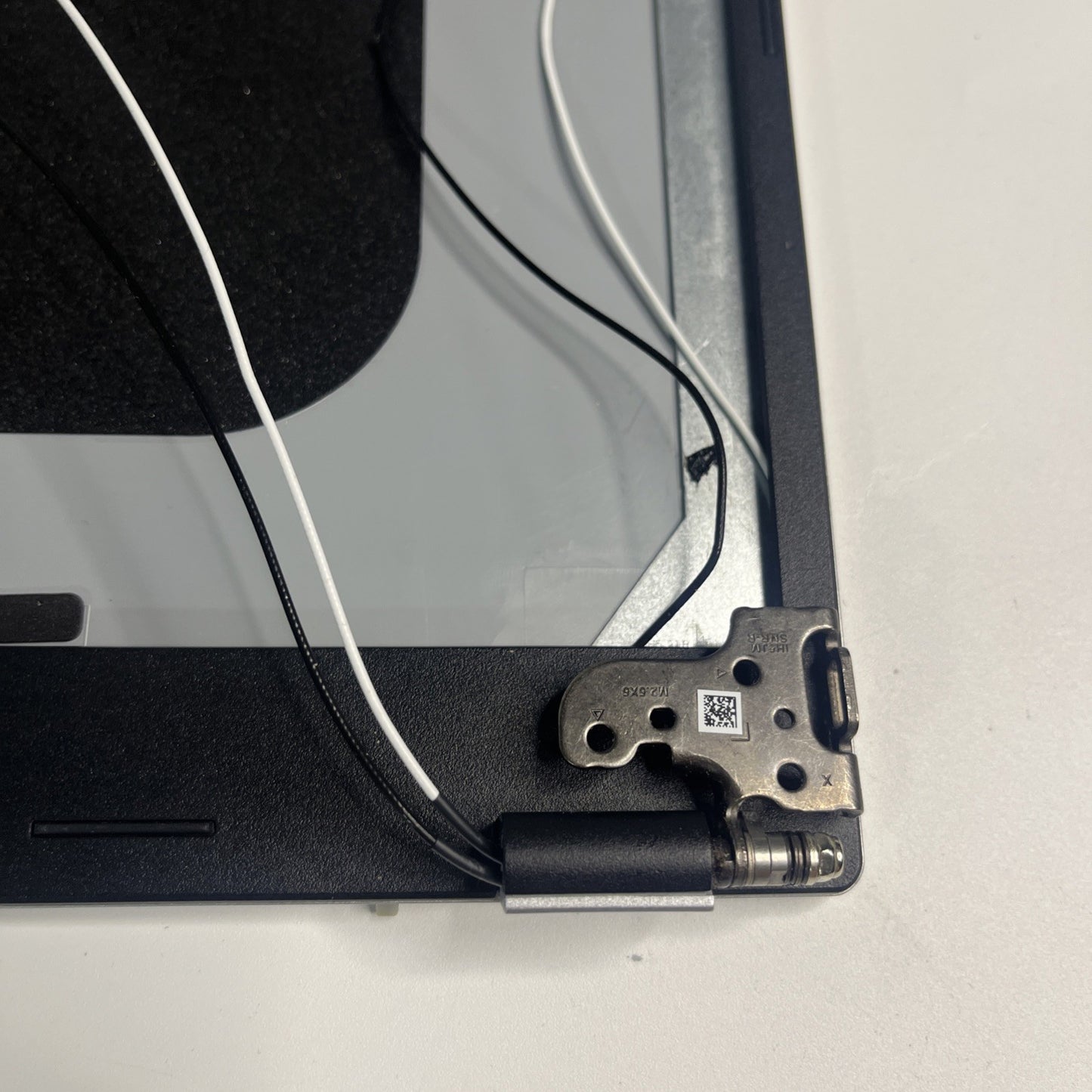 Acer Aspire A315-24P LCD Cover Rear Back Housing And Bezel Silver Ap3z000102