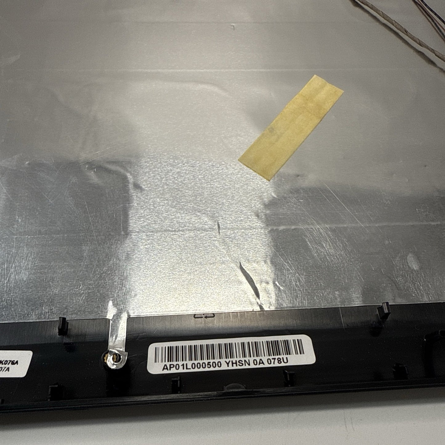 Acer Aspire 7520 7720 LCD Screen Rear Back Lid Cover AP01L000500 60.AK602.004