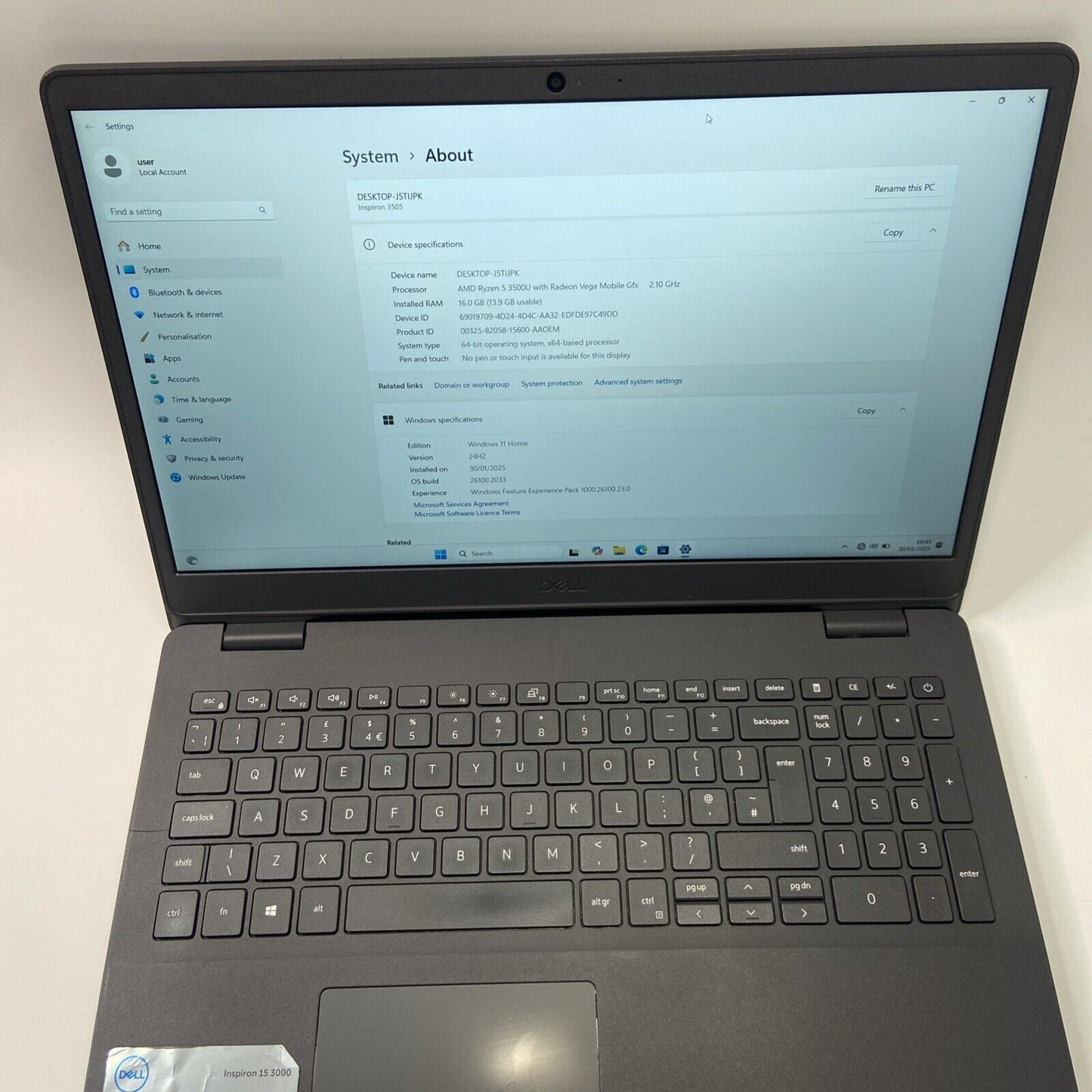 Dell Inspiron 15-3505 15.6" Laptop AMD Ryzen 5 3500U 256GB SSD 16GB RAM