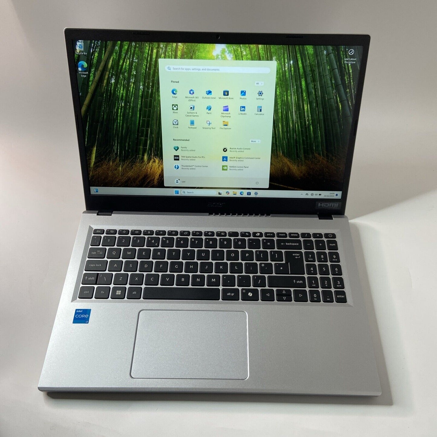 Acer Extensa 15 EX215-34 Core i3-N305 8GB RAM 256GB SSD 15.6" FHD Win 11 Grade A