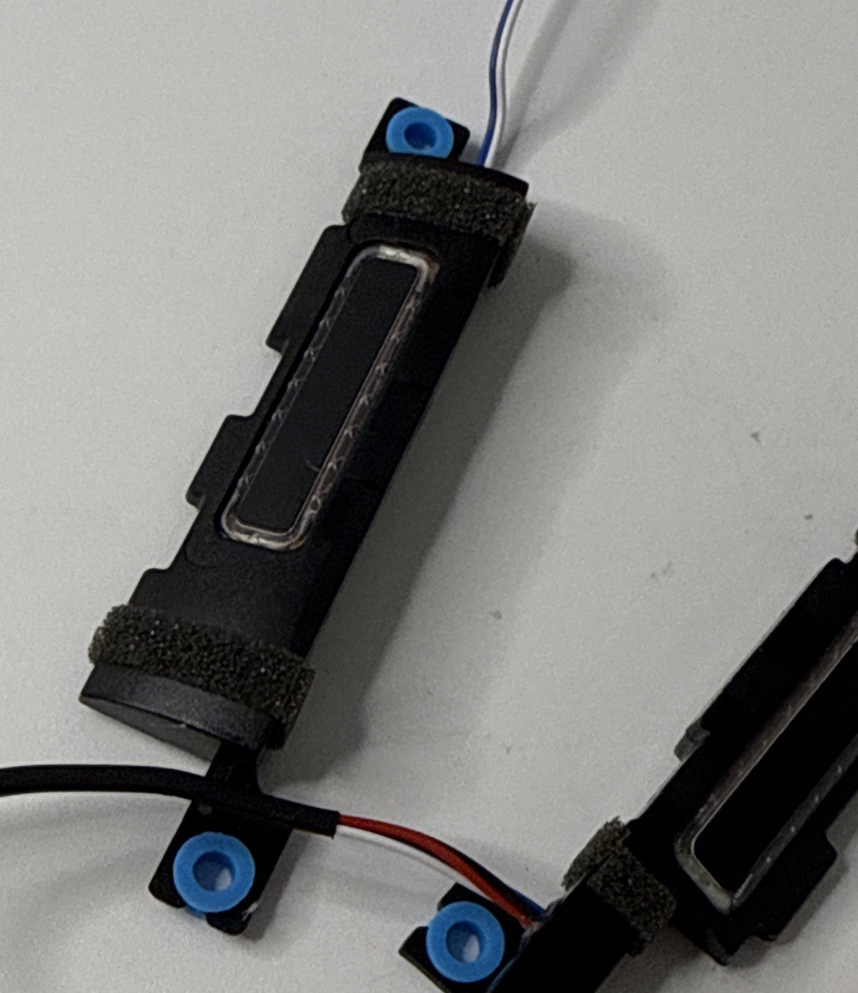 Dell Latitude 5530 Genuine Internal Speakers Set 0VHF0D