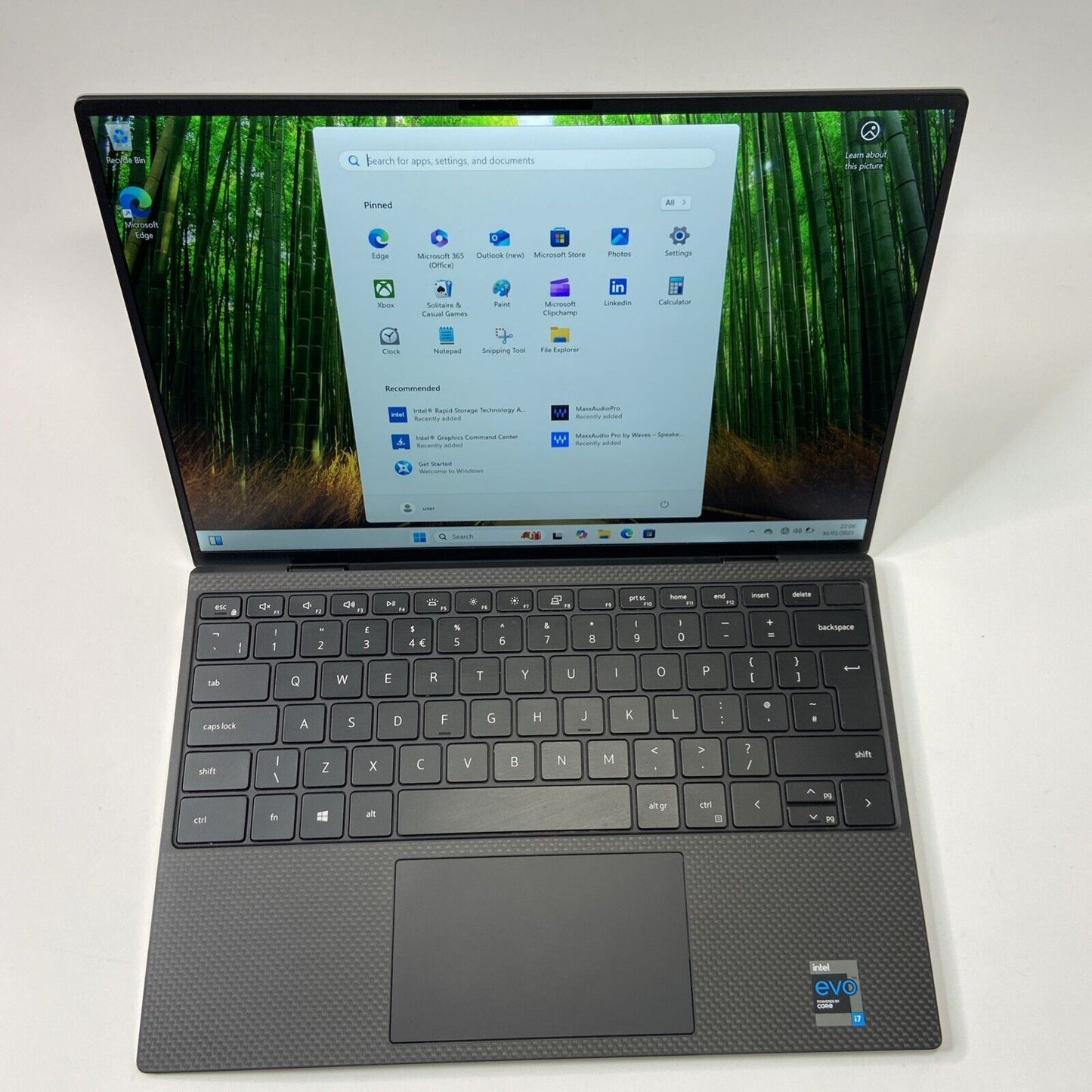 Dell XPS 13 9310 13.3" FHD Laptop i7-1185G7 512GB SSD 16GB Ram Windows 11 Pro