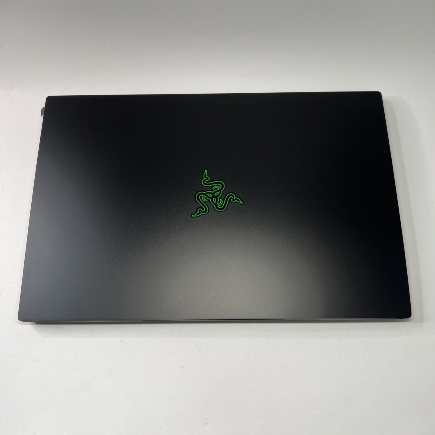 Razer Blade 15 Advanced RZ09-0421 Intel i7-12800H 32GB RAM 1TB SSD RTX 3080Ti