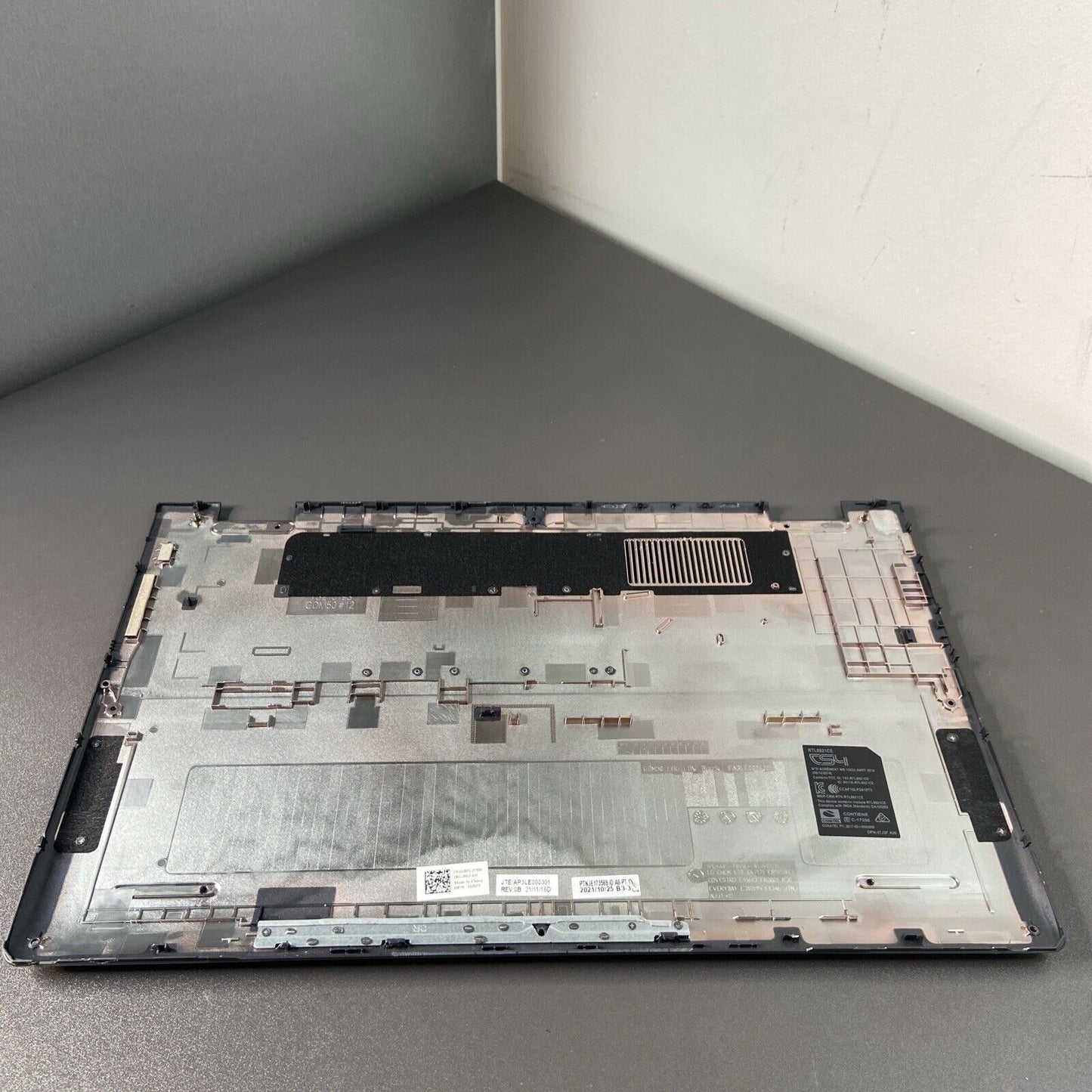 Dell Inspiron 3510 3511 3515 3525 Bottom Base Case Cover Lid 03JRFX