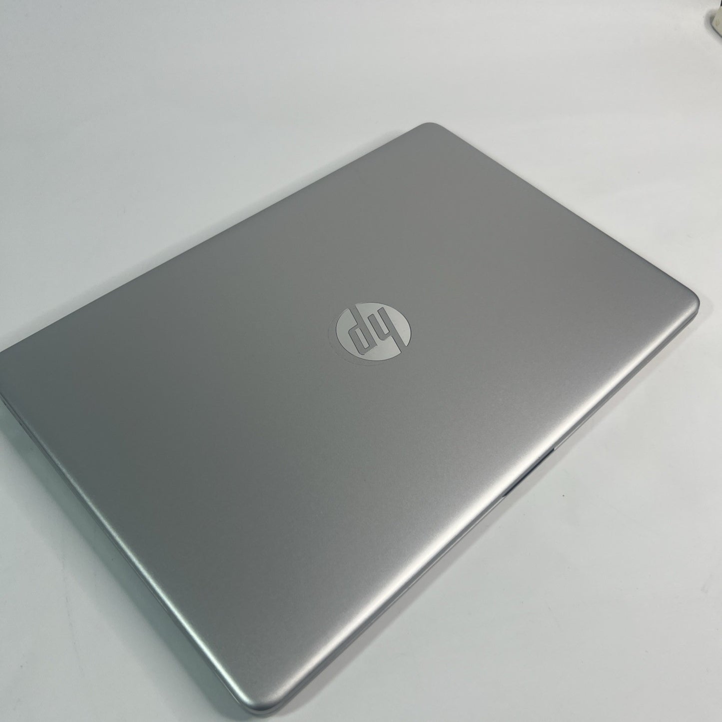 HP Laptop 15S-EQ1516sa AMD Ryzen 3-3250U 8GB RAM 128GB SSD Windows 11
