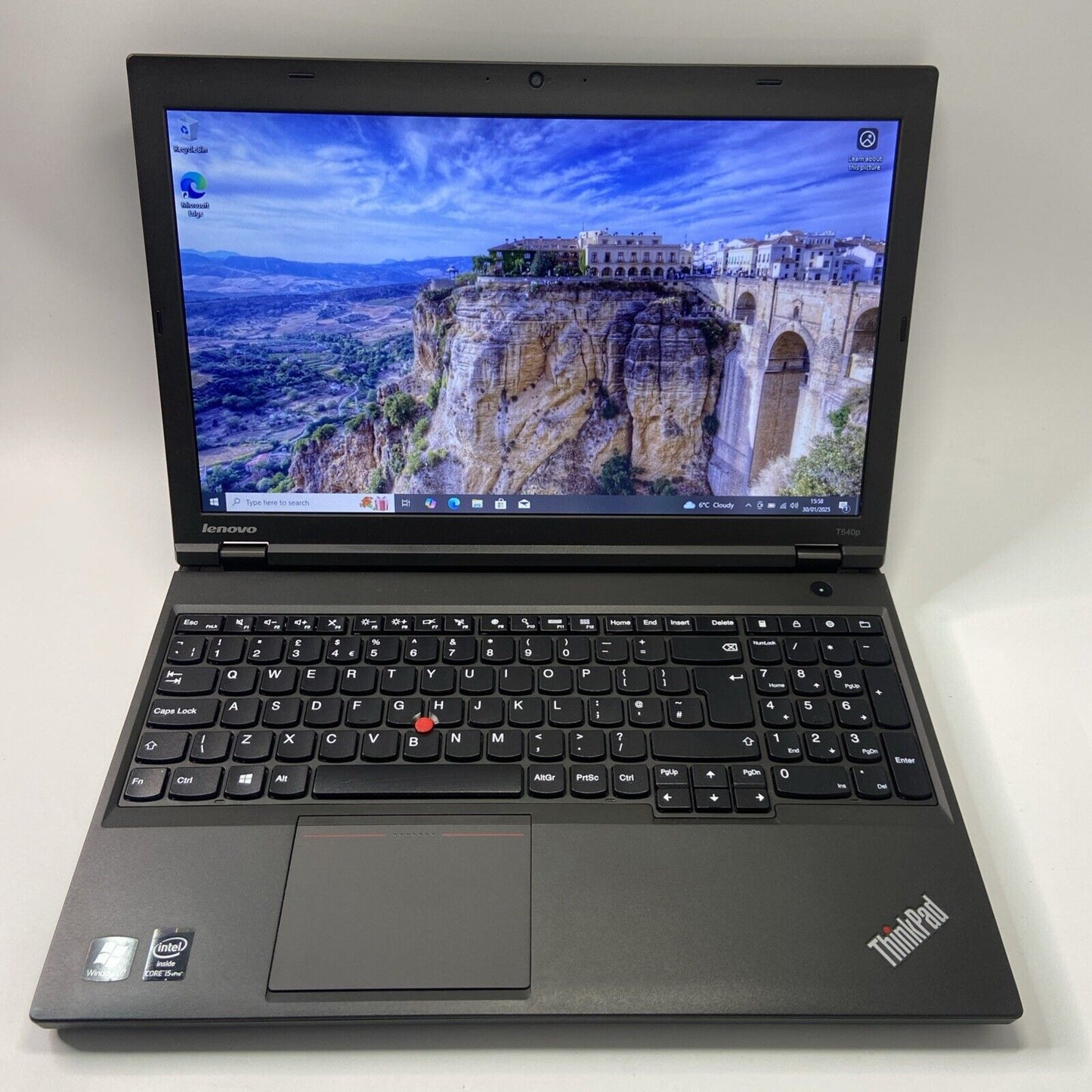 Lenovo ThinkPad T540p 15.6" Laptop Core i5-4300 2.6GHz 256Gb 8GB RAM Windows 10