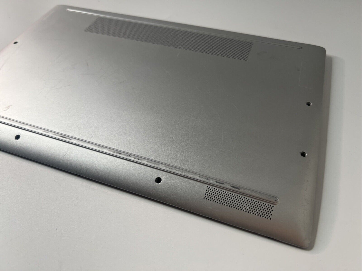 HP Elitebook x360 1040 G6 Bottom Base Cover Silver L41026-001