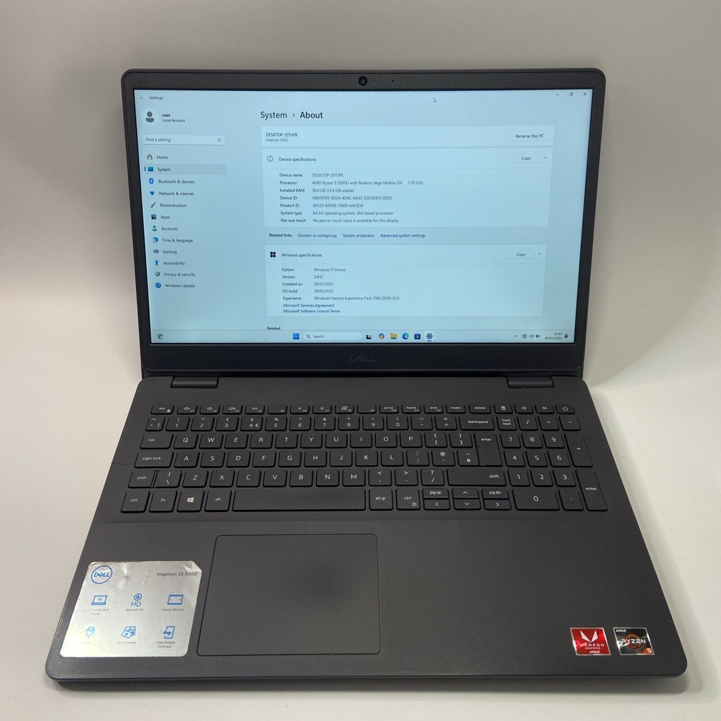 Dell Inspiron 15-3505 15.6" Laptop AMD Ryzen 5 3500U 256GB SSD 16GB RAM