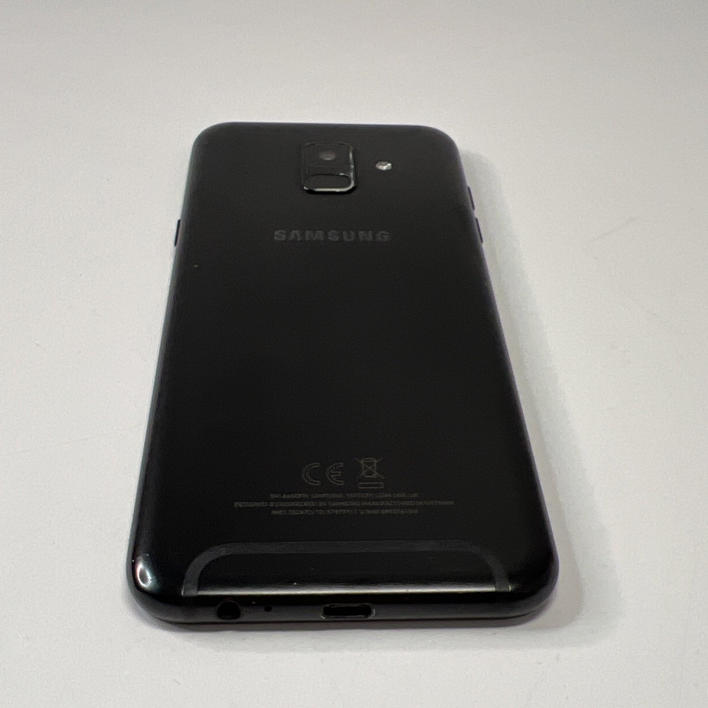 Samsung Galaxy A6 SM-A600 - 32GB - Black (Unlocked) Android Smartphone