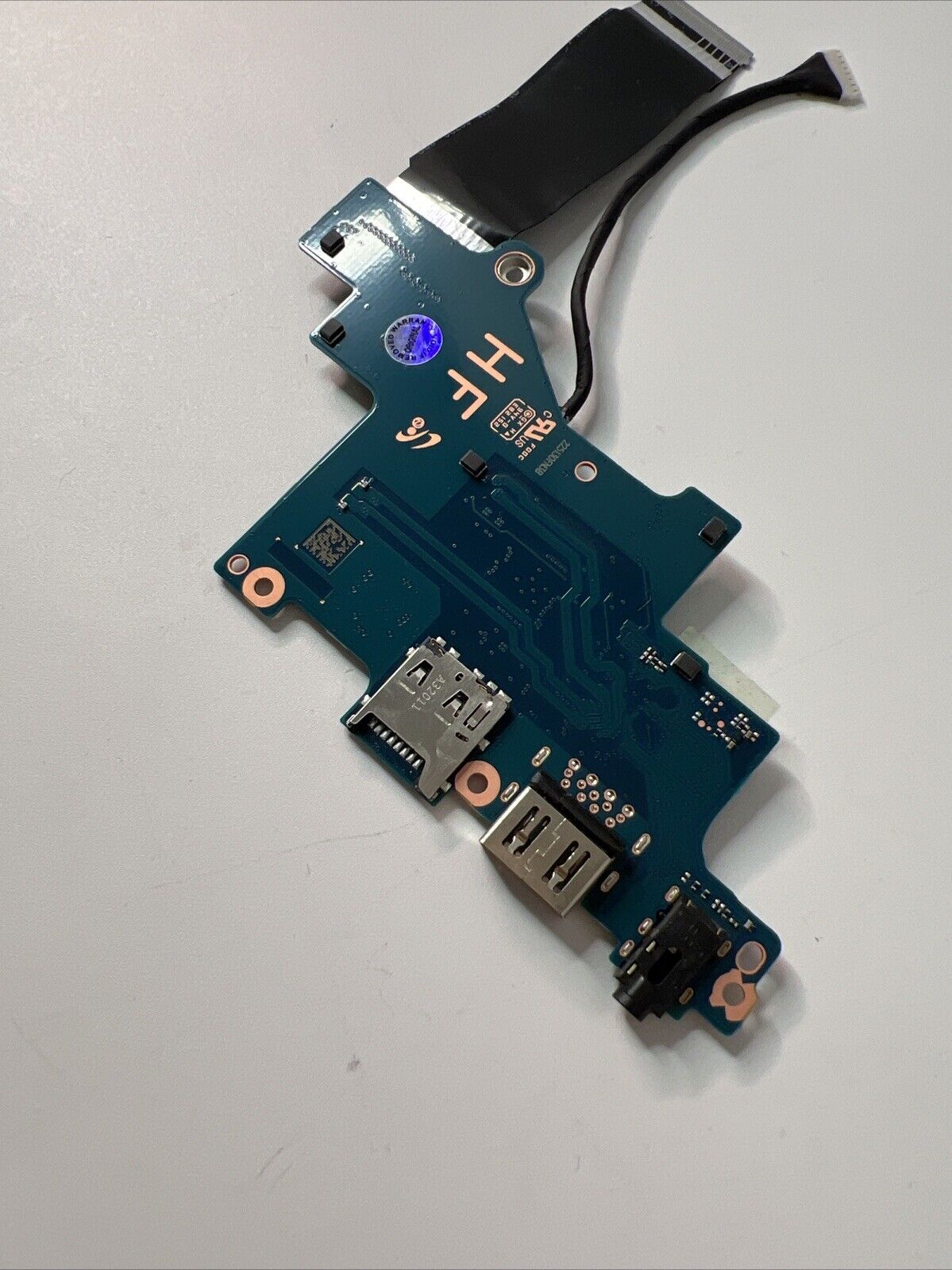 Samsung Galaxy Book 3 NP750QFG USB Audio Card Reader Board & Cables BA92-24128A