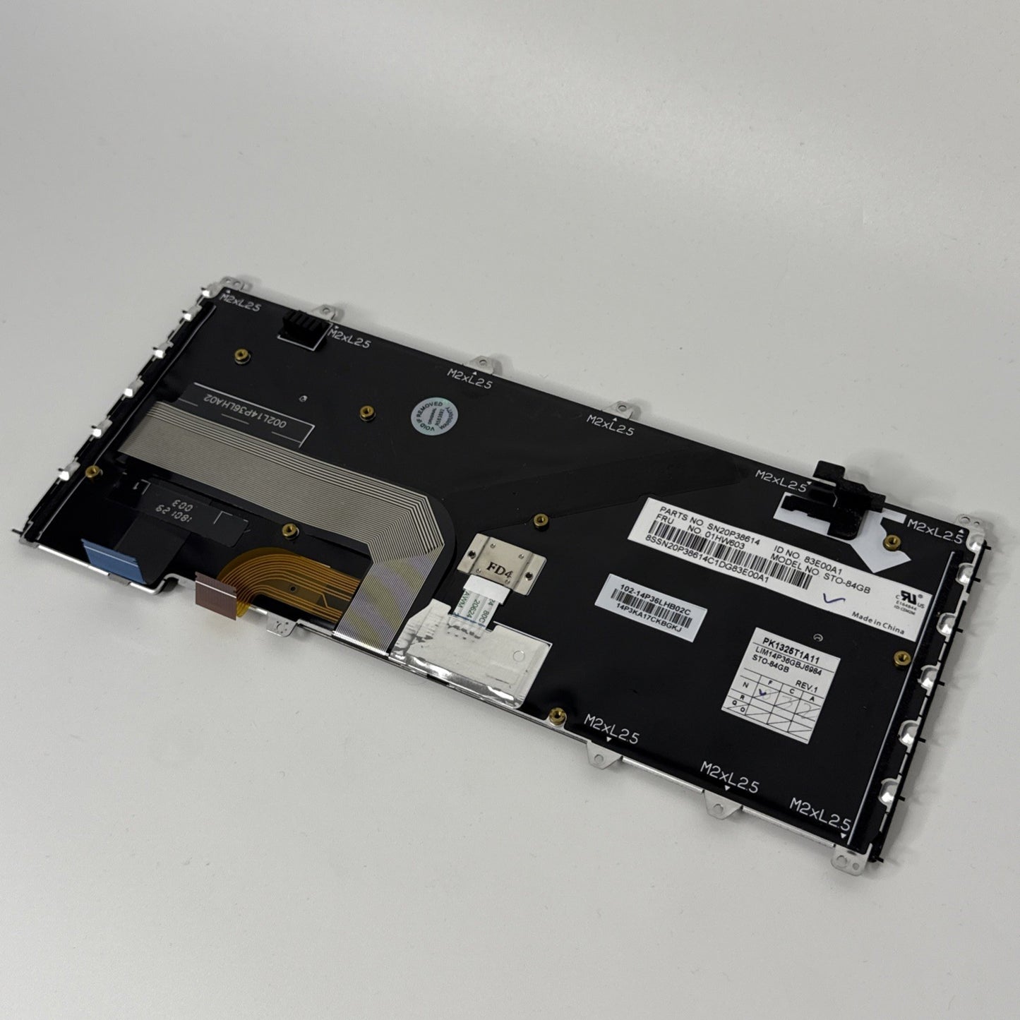 Lenovo Thinkpad Yoga 370 Genuine UK Backlit Keyboard 01HW603 (2 KEYS MISSING)