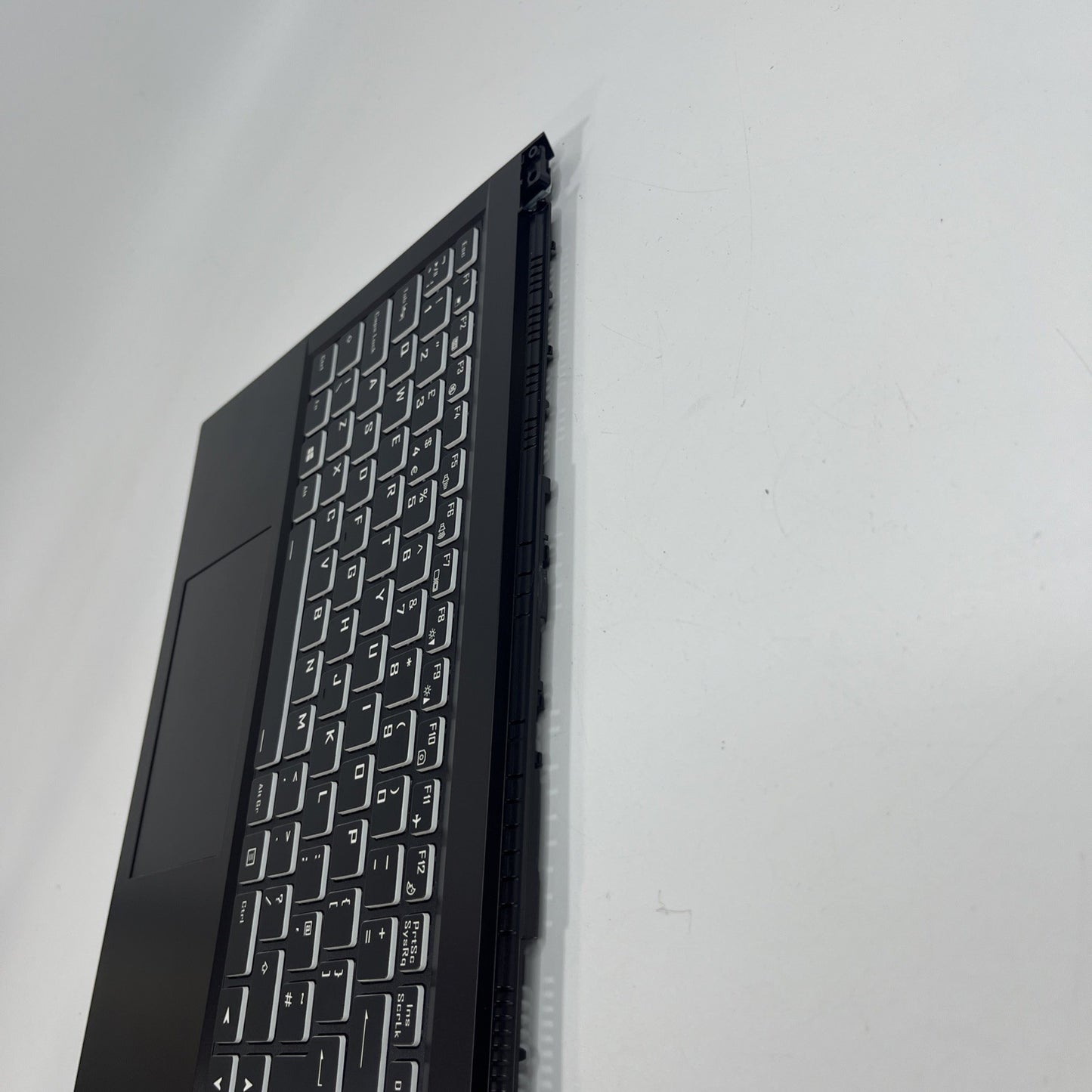 Genuine Black Medion Erazer E10 Palmrest ,keyboard, Speakers & Touchpad, NP502
