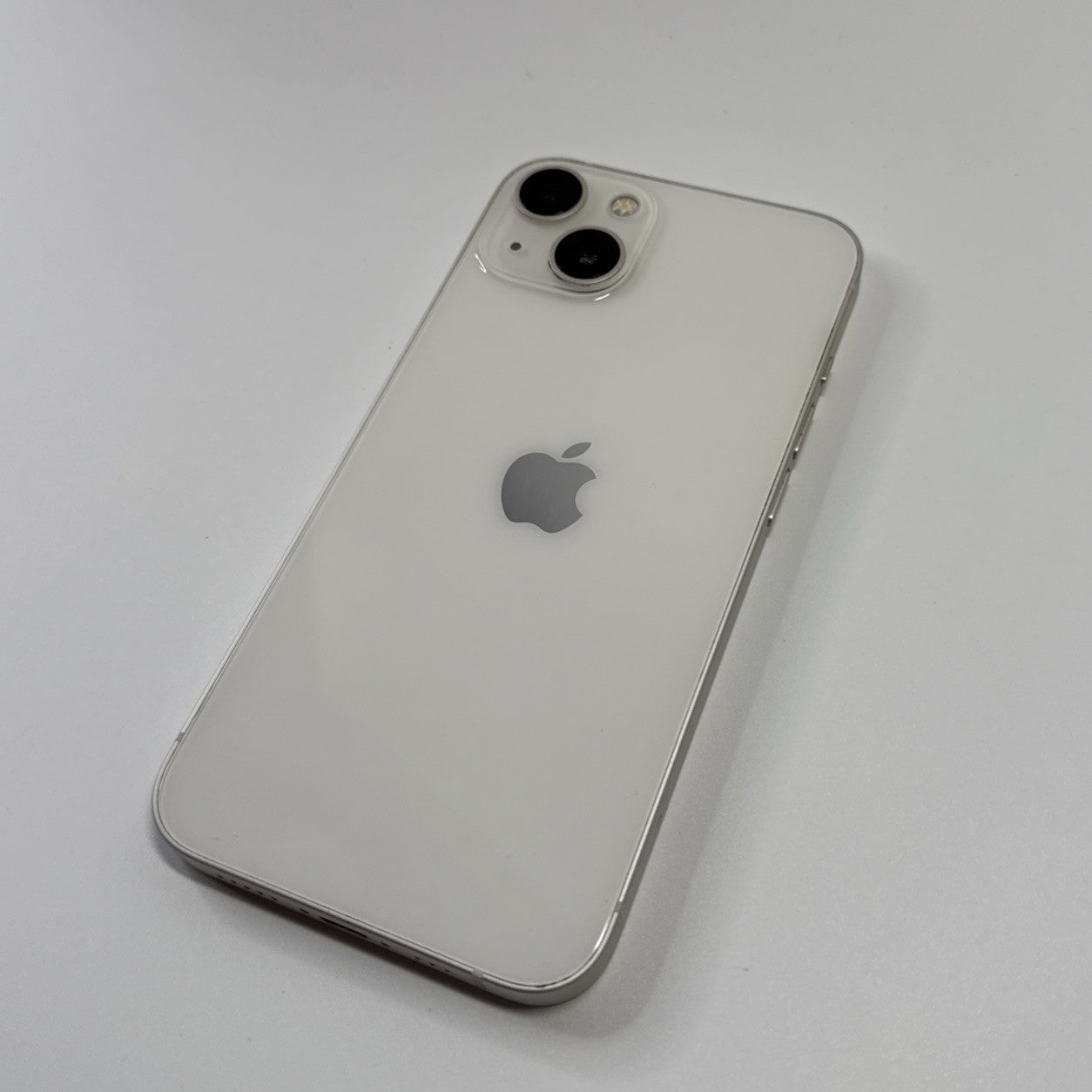 Apple iPhone 13 128GB Unlocked 5G (White) EXCELLENT CONDITION A++ 94% BH