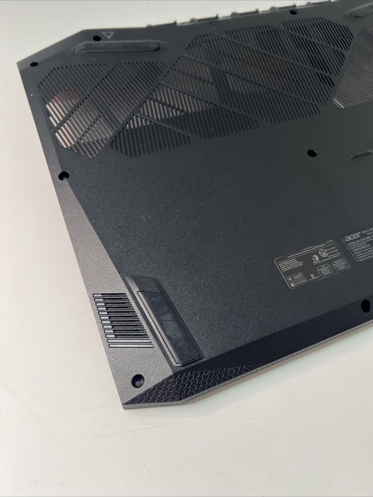 Acer Aspire Nitro 5 AN517-51 Bottom Base Lower Cover Black 60.Q5EN2.001 Chipped