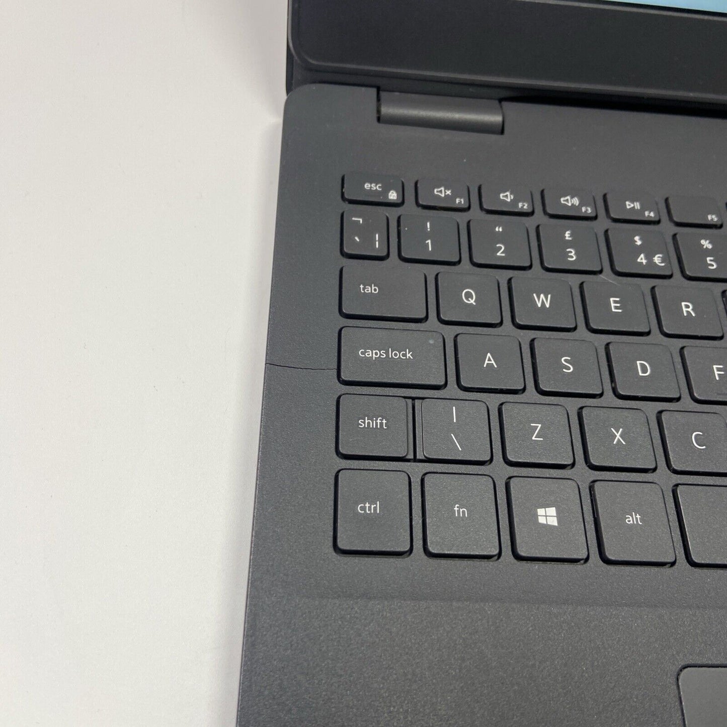 Dell Inspiron 15-3505 15.6" Laptop AMD Ryzen 5 3500U 256GB SSD 16GB RAM