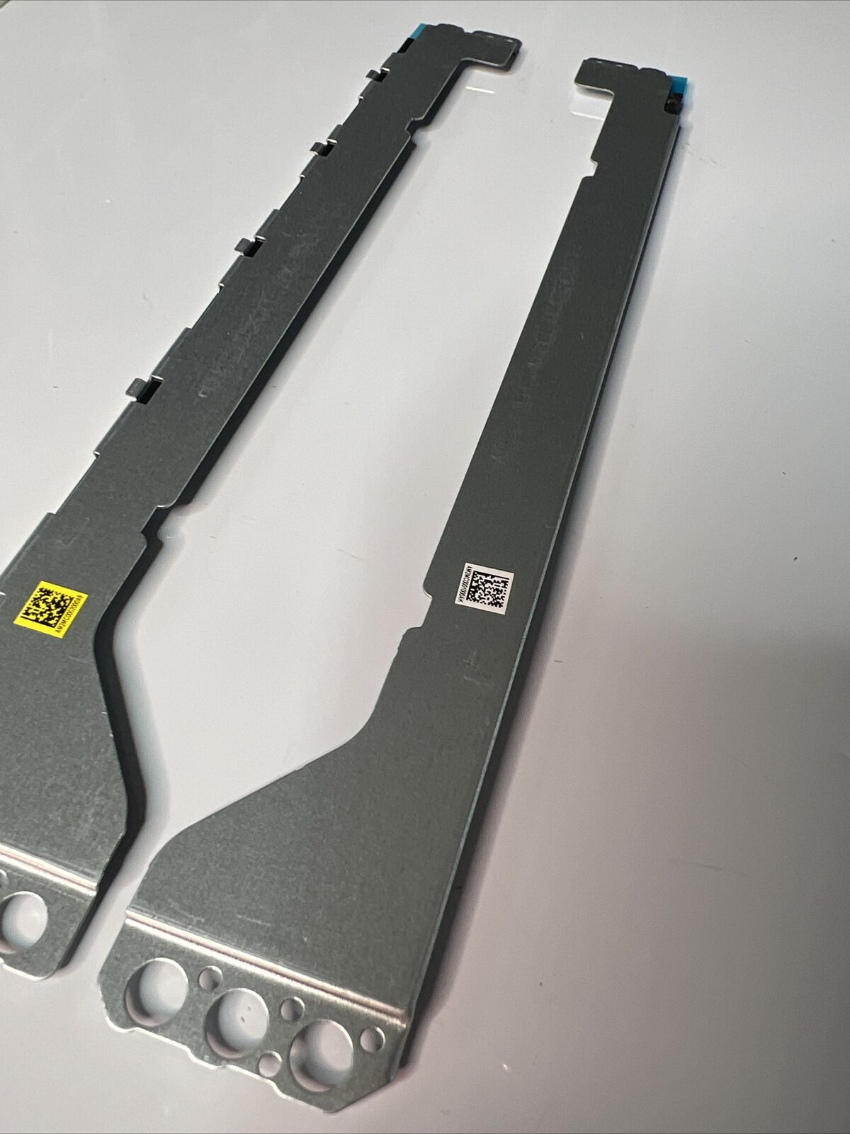 Acer Aspire 3 A315-54-35CL N19C1 33.HEFN2.001 LCD HINGE BRACKET L & R W/ADHESIVE