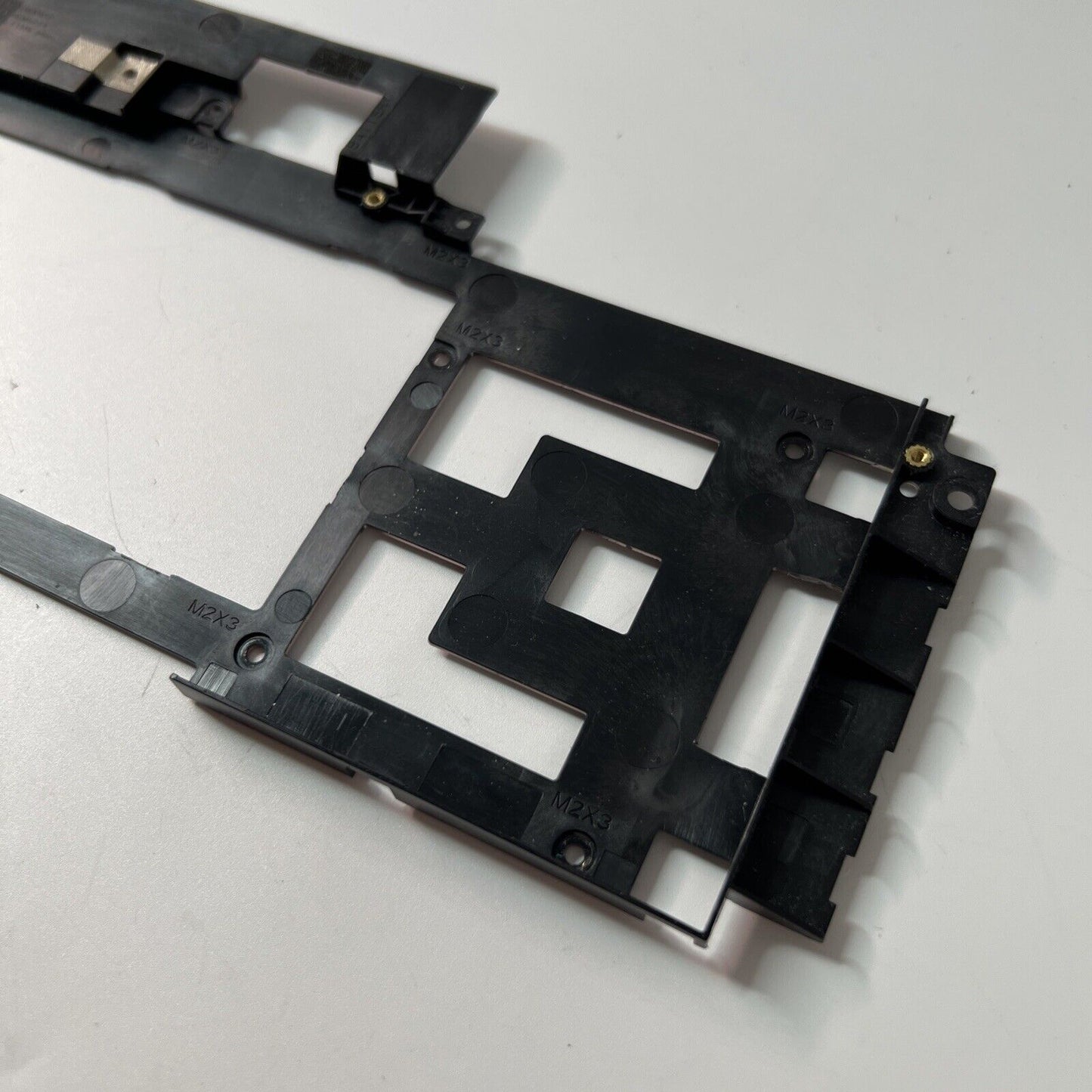 Genuine Dell Latitude 5430 Base Bottom Chassis Motherboard Plastic Cover 092YX9