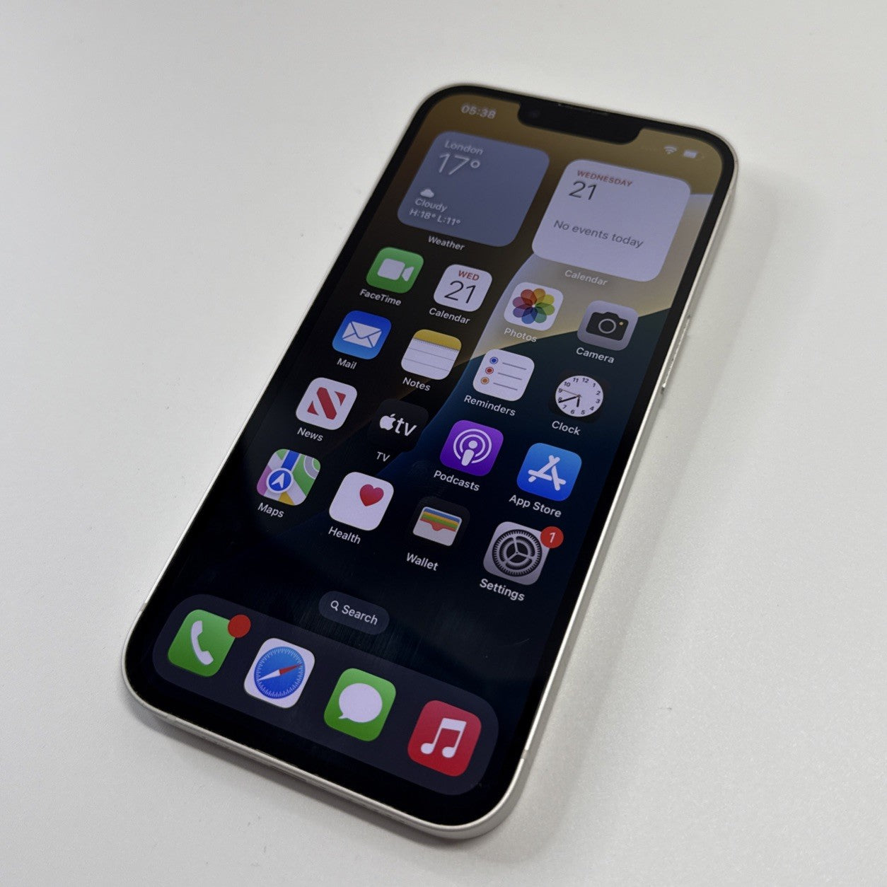 Apple iPhone 13 128GB Unlocked 5G (White) EXCELLENT CONDITION A++ 94% BH