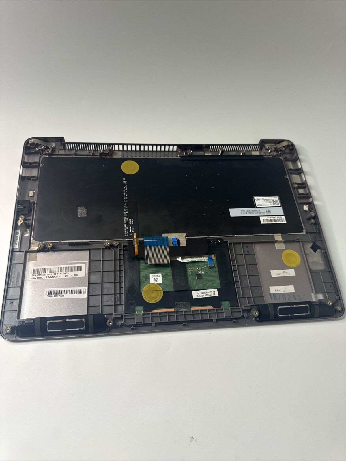 Genuine Asus UX410U Complete Palmrest UK Keyboard Touchpad Silver (Dent)