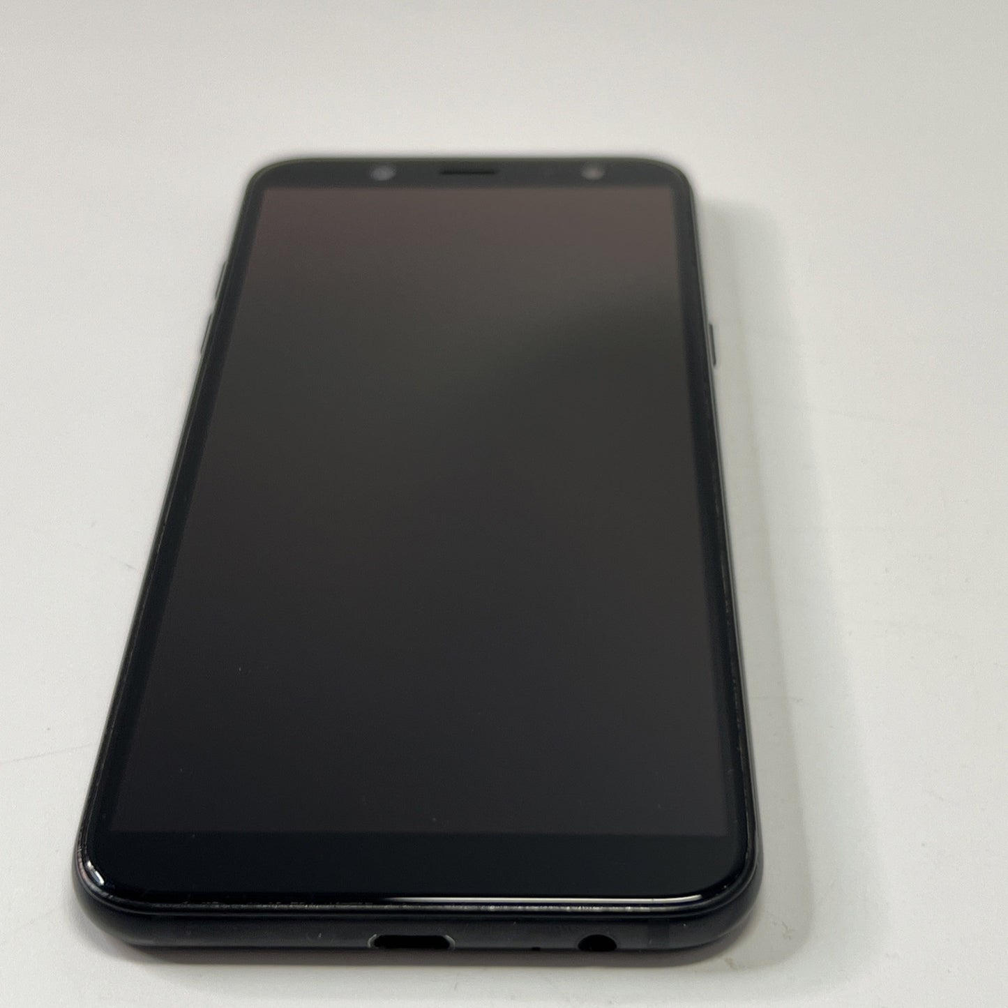 Samsung Galaxy A6 SM-A600 - 32GB - Black (Unlocked) Android Smartphone