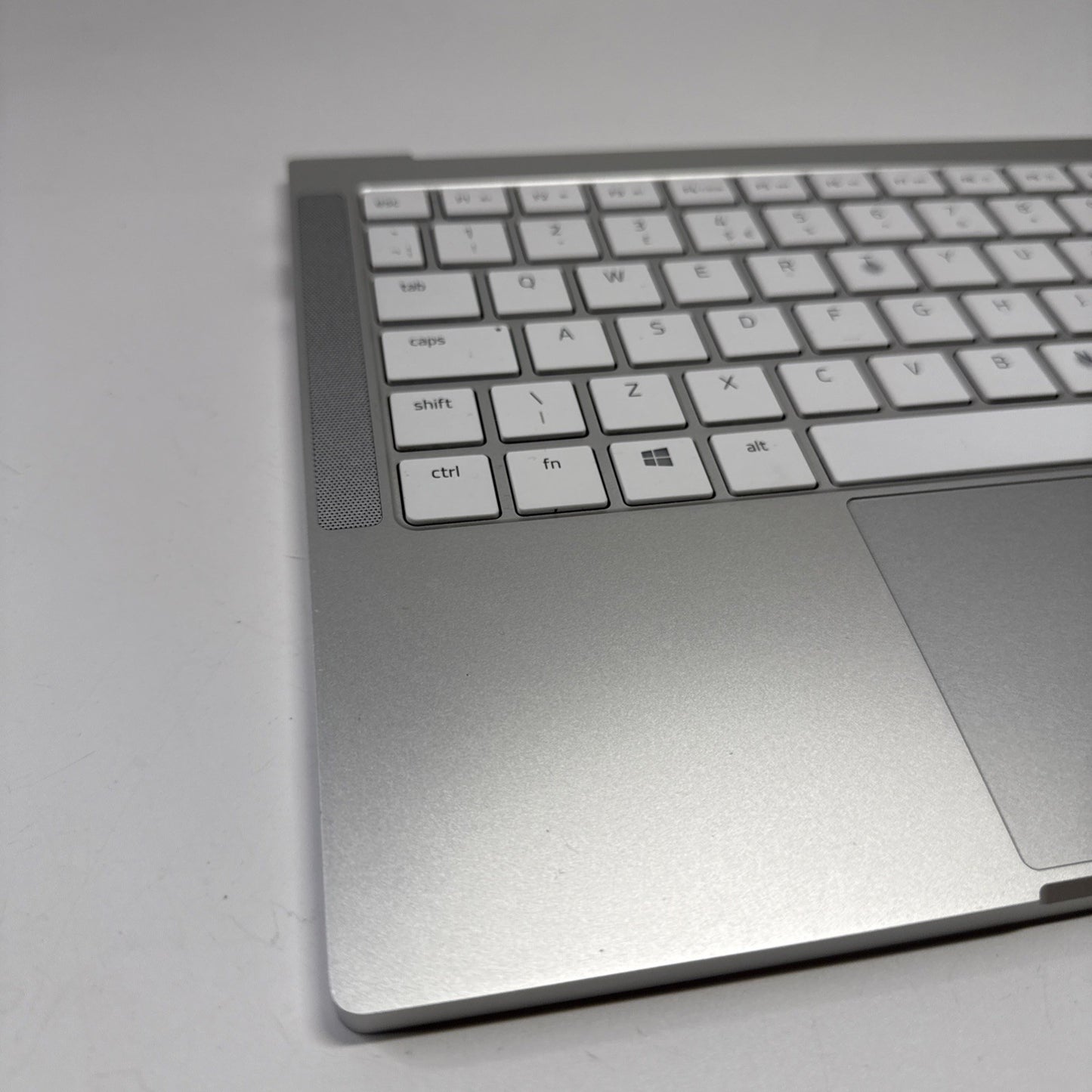 Razer Book 13 RZ09-0357 Genuine Palmrest UK Keyboard Touchpad Silver 13141560