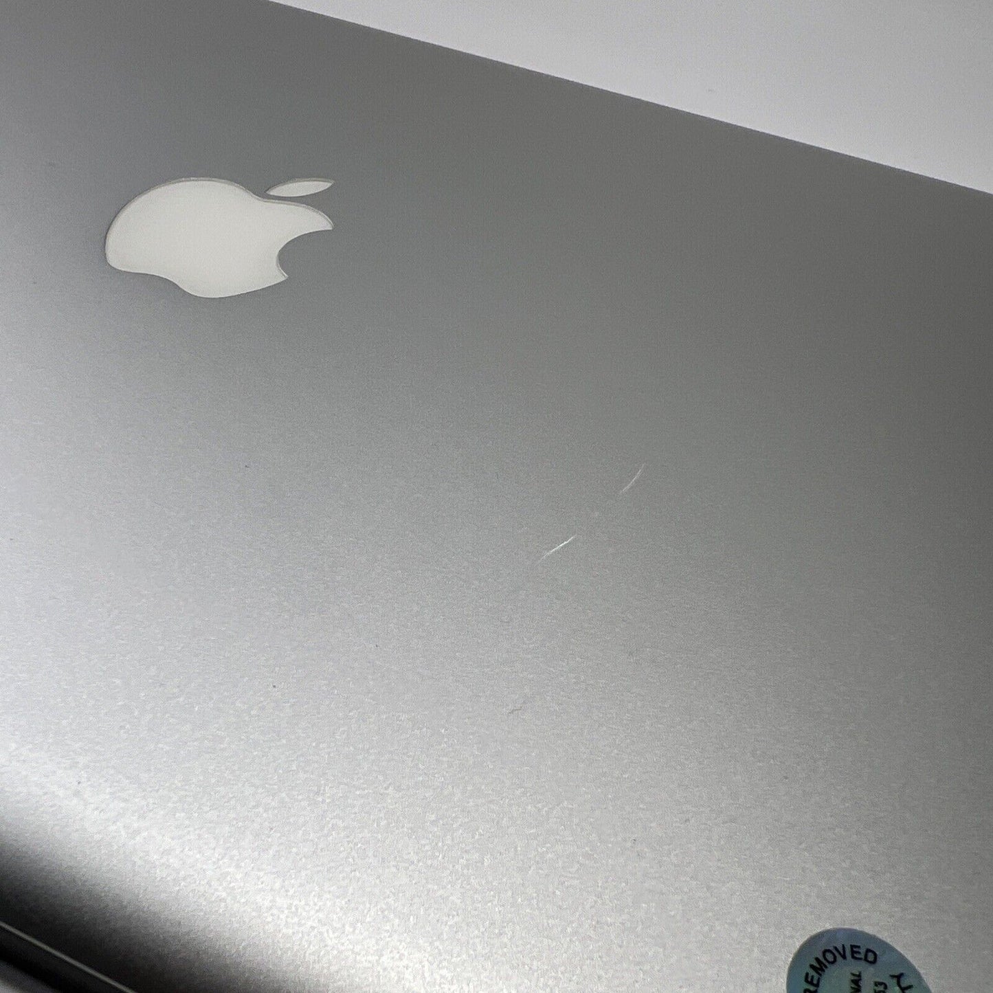 APPLE MACBOOK PRO 13 A1278 2011 SCREEN ASSEMBLY TOP LID SILVER (BROKEN CABLE)