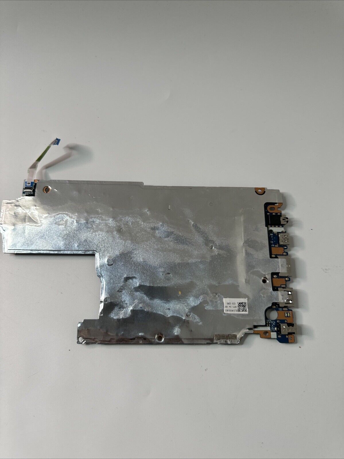 Genuine Lenovo V14 G2-ITL Motherboard intel i5-11th Gen 5B21B89992 (FAULTY)