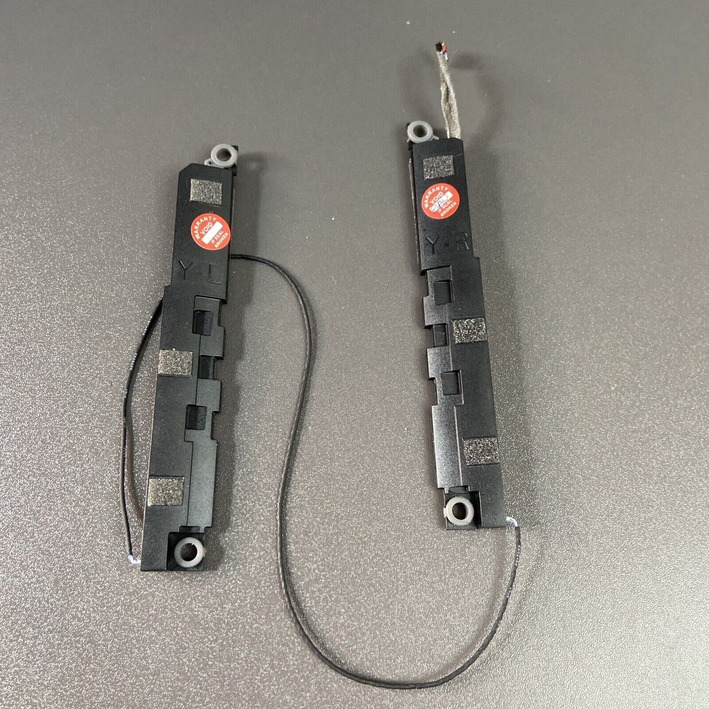 Lenovo Yoga Slim 7 Pro X 14IAH7 Laptop Internal Speakers Left & Right 5SB1F98973