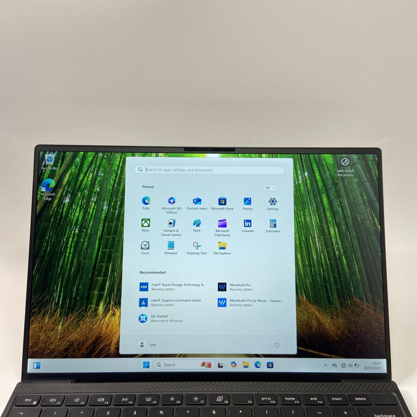 Dell XPS 13 9310 13.3" FHD Laptop i7-1185G7 512GB SSD 16GB Ram Windows 11 Pro