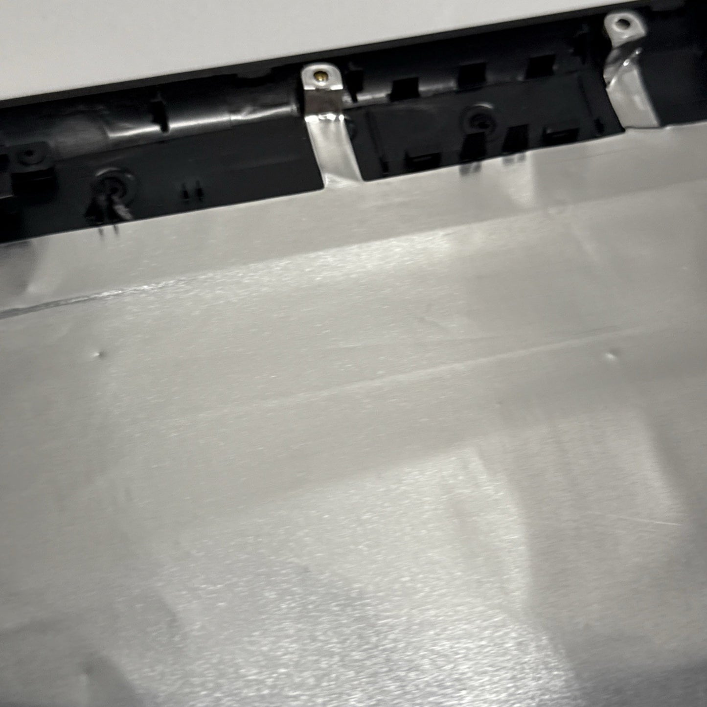 Acer Aspire 7520 7720 LCD Screen Rear Back Lid Cover AP01L000500 60.AK602.004