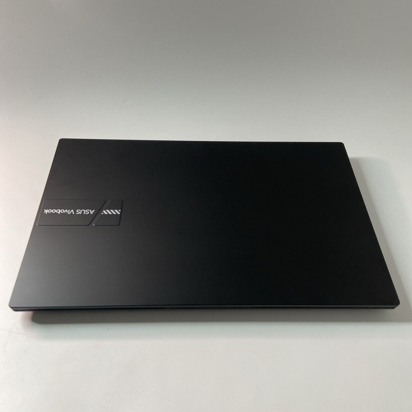 ASUS VivoBook 15 OLED X1505ZA Intel Core i5-1235U 16GB RAM 512GB SSD Grade A