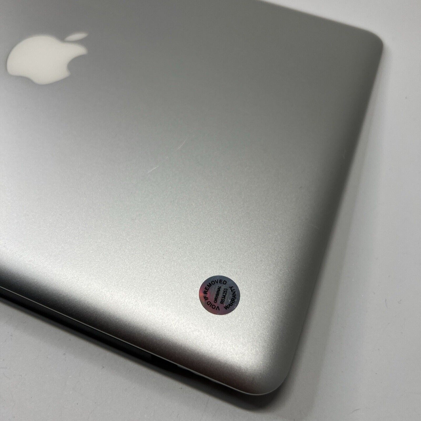 APPLE MACBOOK PRO 13 A1278 2011 SCREEN ASSEMBLY TOP LID SILVER (BROKEN CABLE)