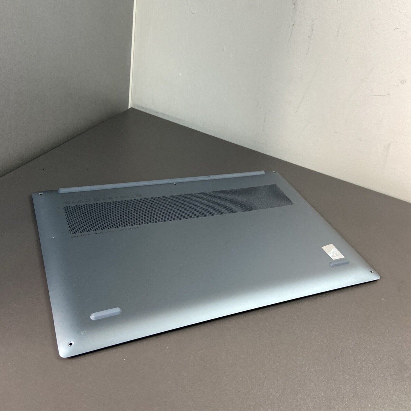 Lenovo Yoga 7 X 14IAH7 Bottom Base Lower Chassis Cover Grey 5CB1J30333