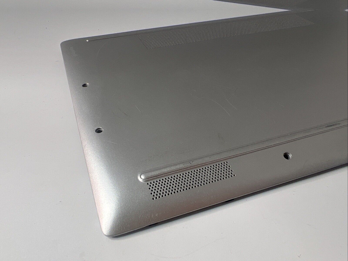 HP Elitebook x360 1040 G6 Bottom Base Cover Silver L41026-001