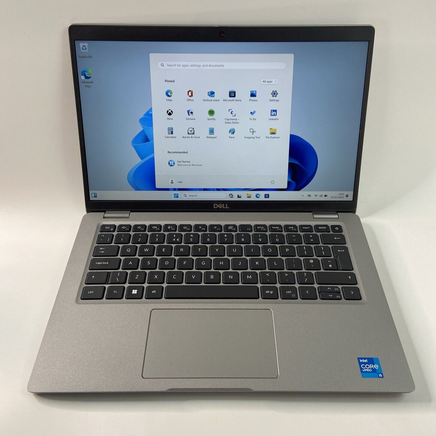 Dell Latitude 5420 14" FHD Intel Core i5-1145G7 16GB RAM256GB SSD Windows 11