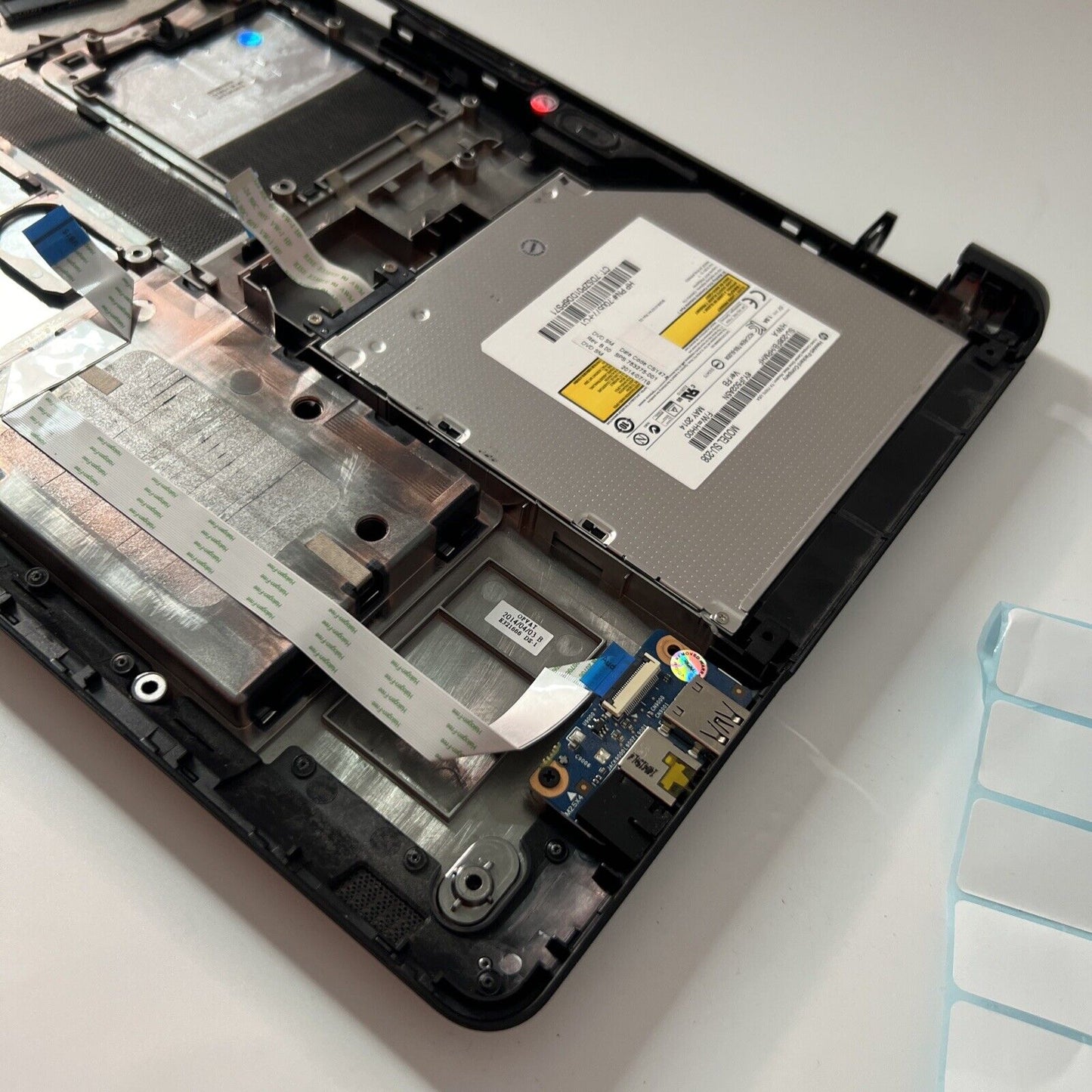HP 350 G1 Bottom Base Cover DVD Drive USB Board Speakers
