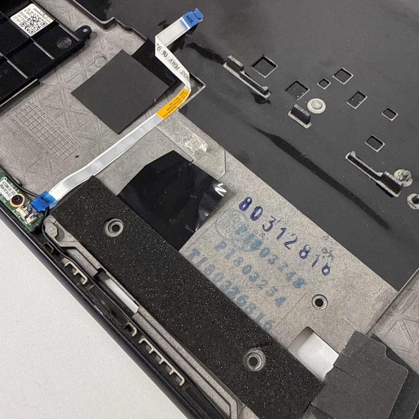 Genuine Lenovo ThinkPad T480S Palmrest & Speaker Case Cover AP16Q000G00