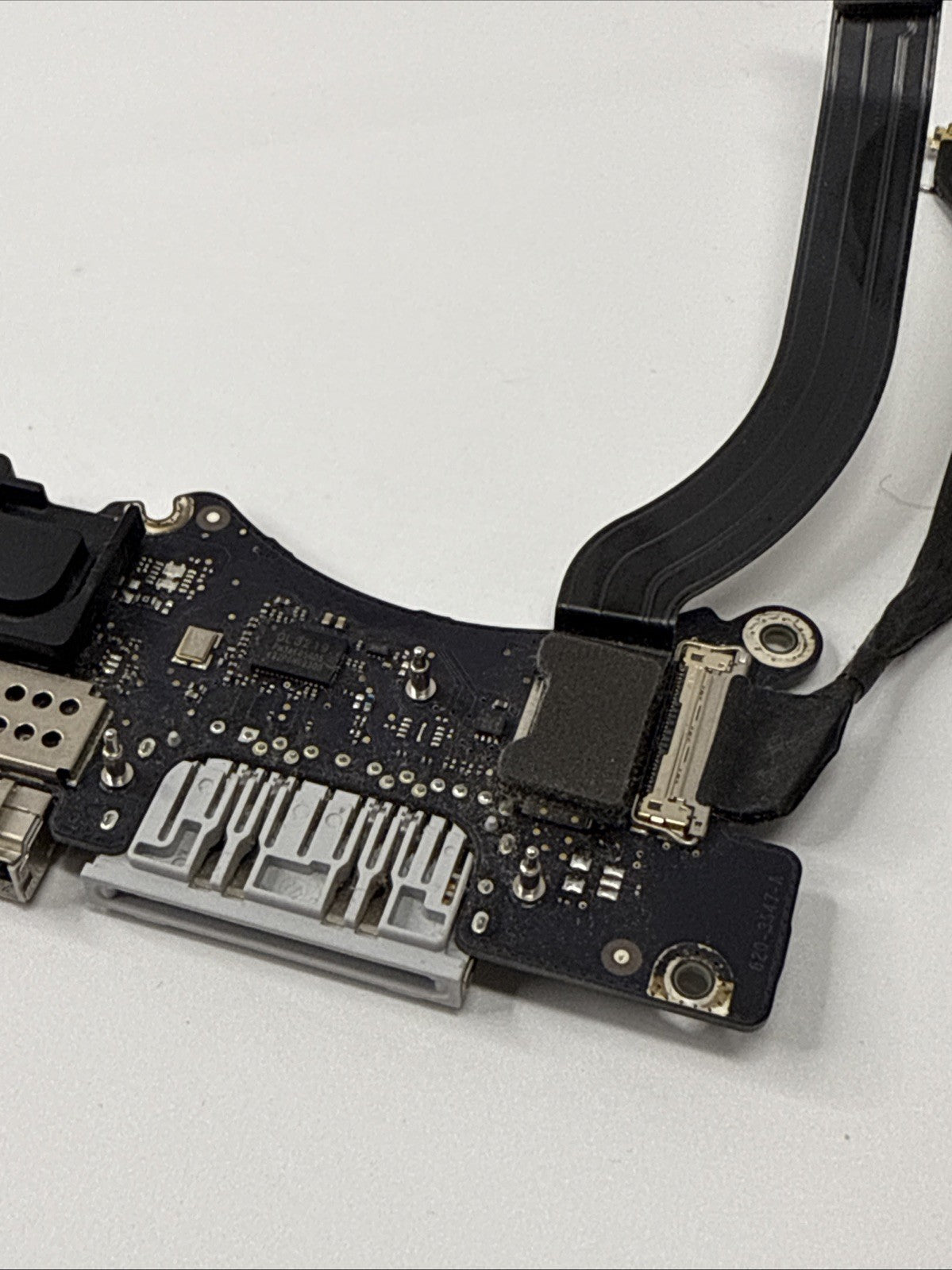 APPLE MACBOOK PRO 15" A1398 Mid 2014 USB SD I/O BOARD w/ CABLES 820-3547-A