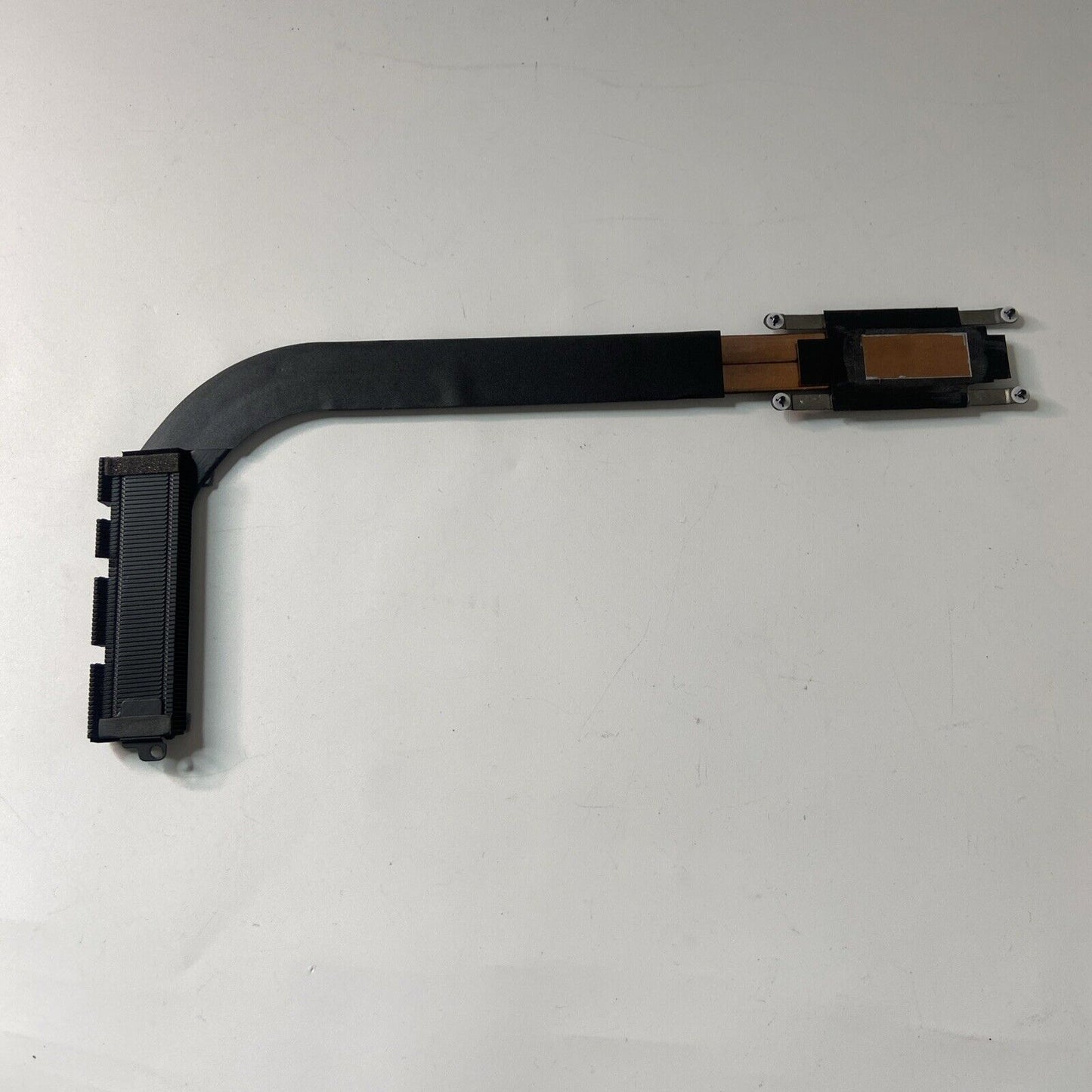 Genuine Dell Latitude 5540 Heatsink – DV8RX Good Condition