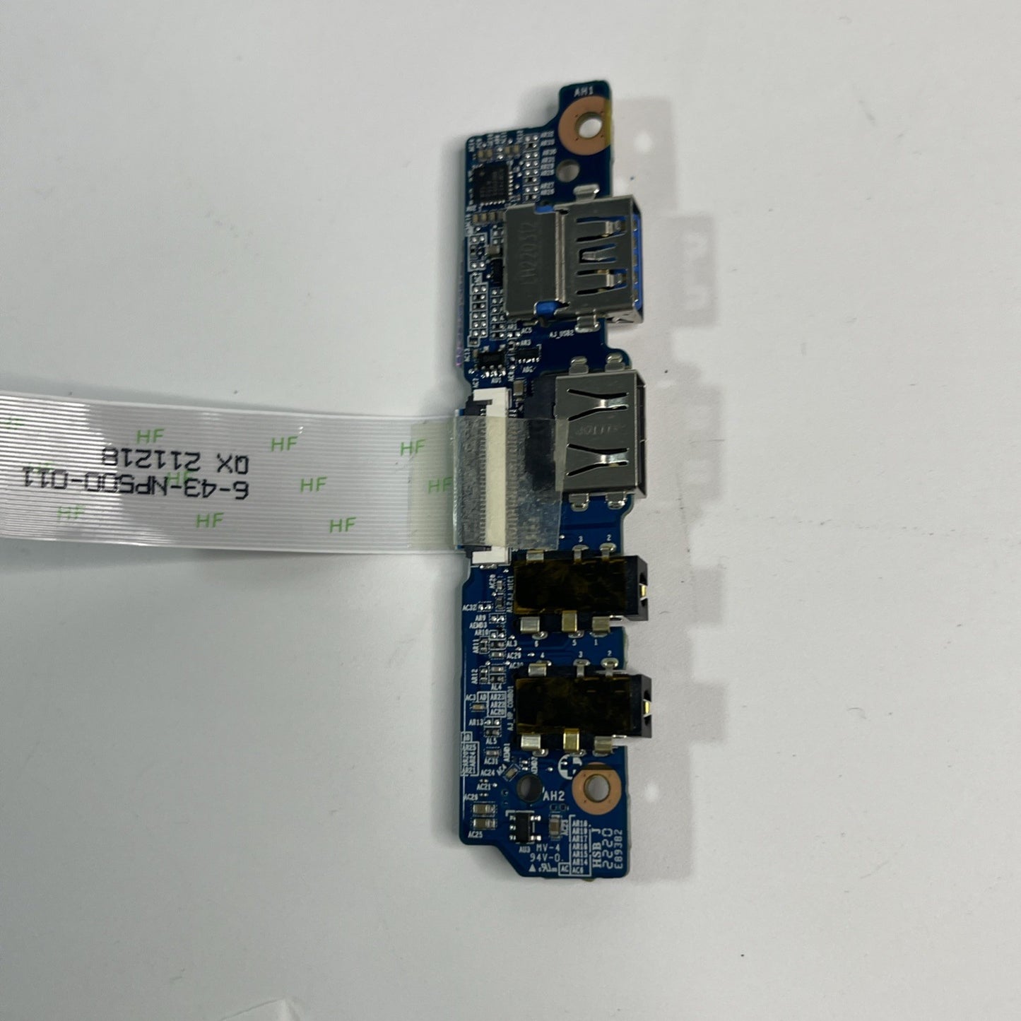 Genuine Black Medion Erazer Crawler E30-MD624 Usb Board 6-71-np5k8